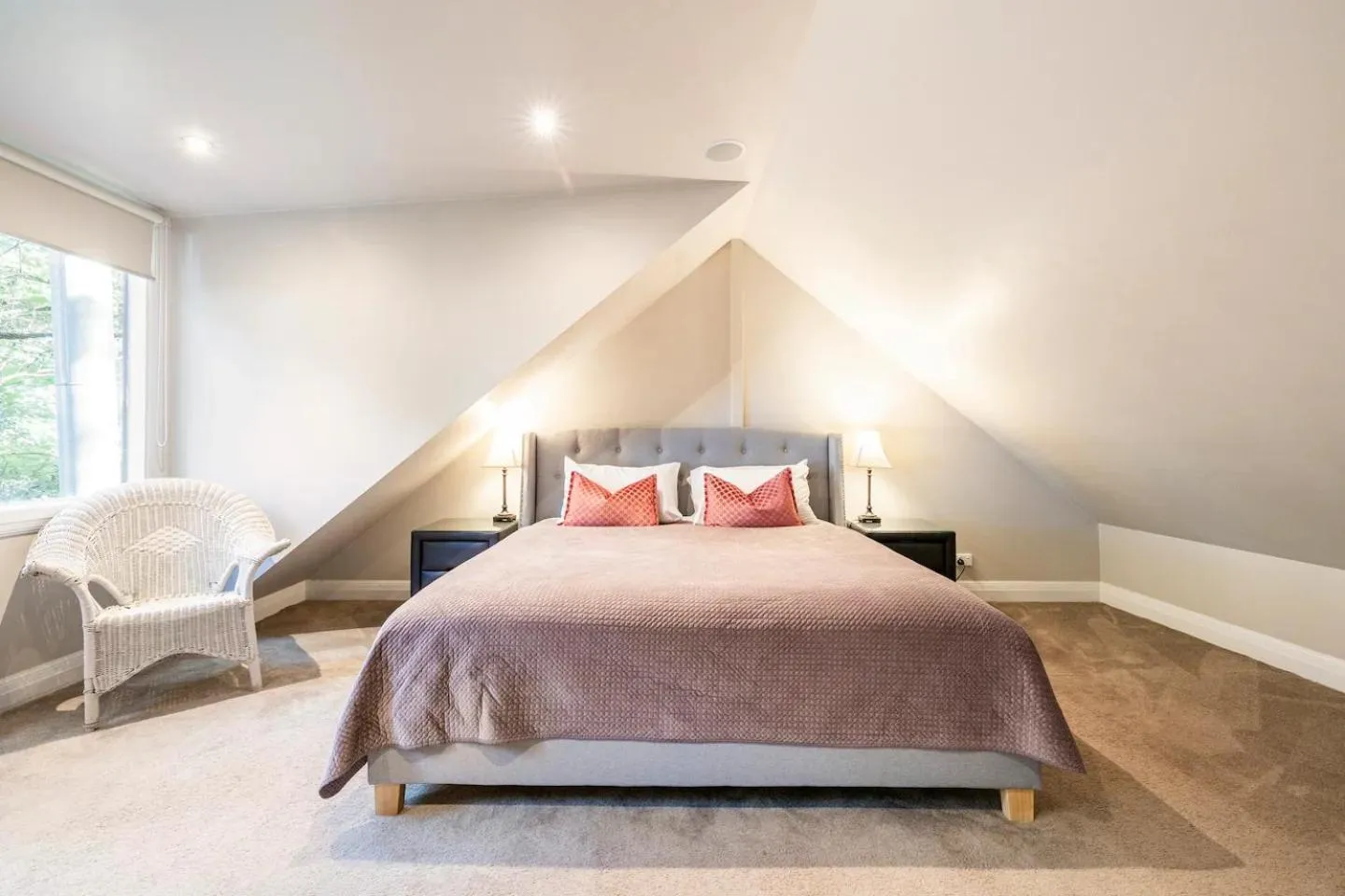 Bed in Arnica Views Summit Retreat