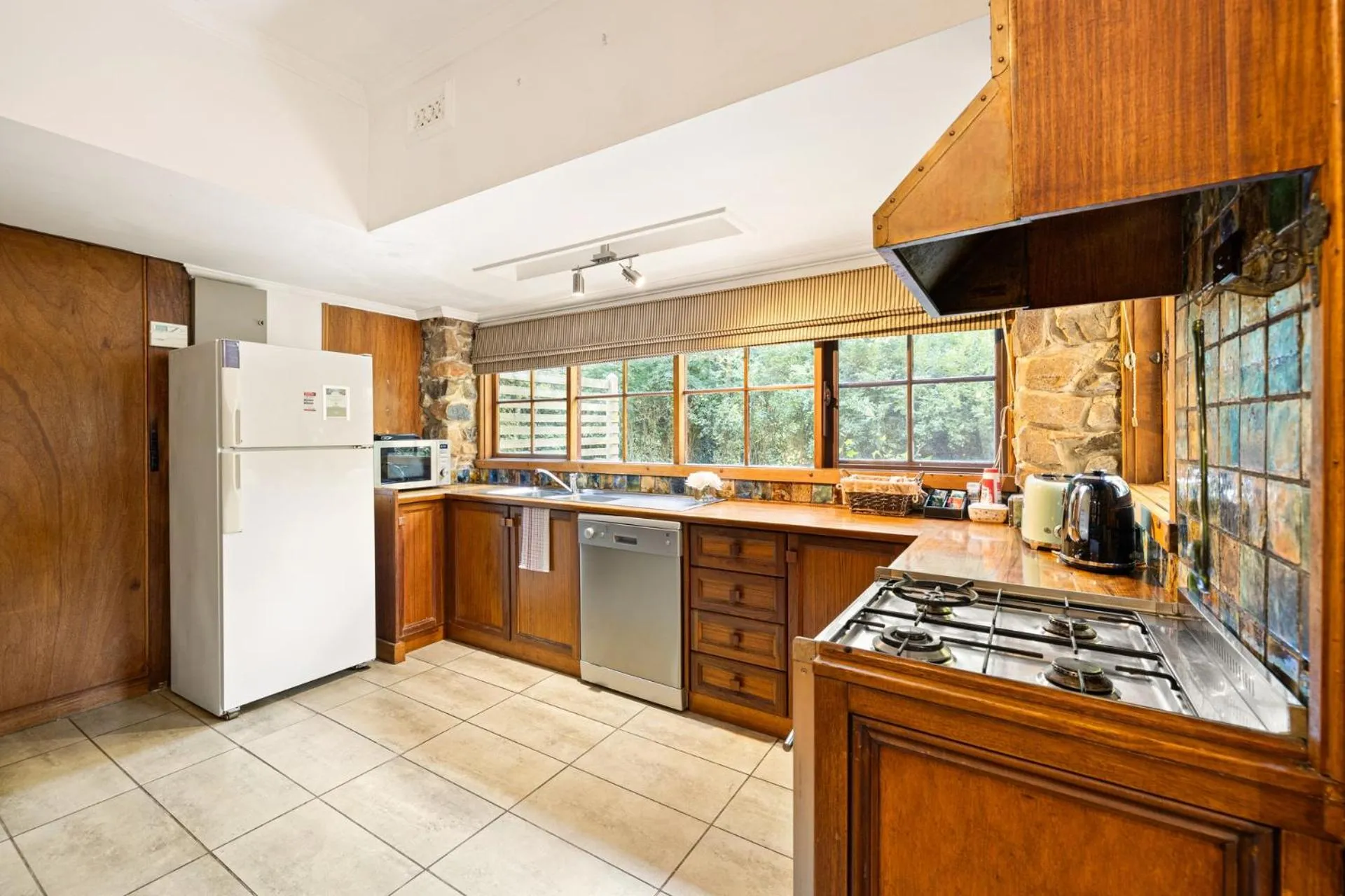 Arnica Views Summit Retreat