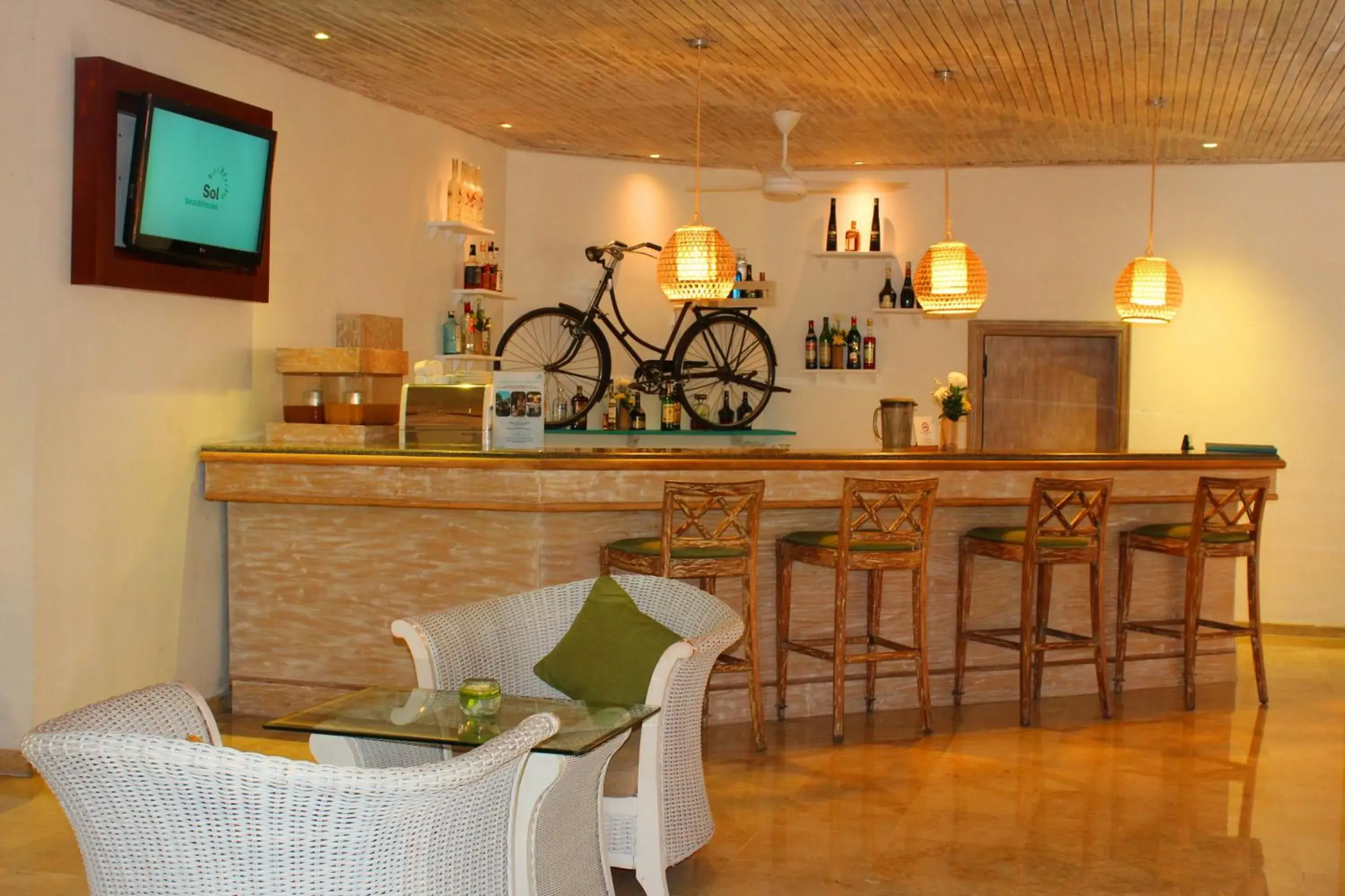 Lounge or bar in SOL by Meliá Benoa Bali All inclusive Lounge or bar in SOL by Meliá Benoa Bali All inclusive