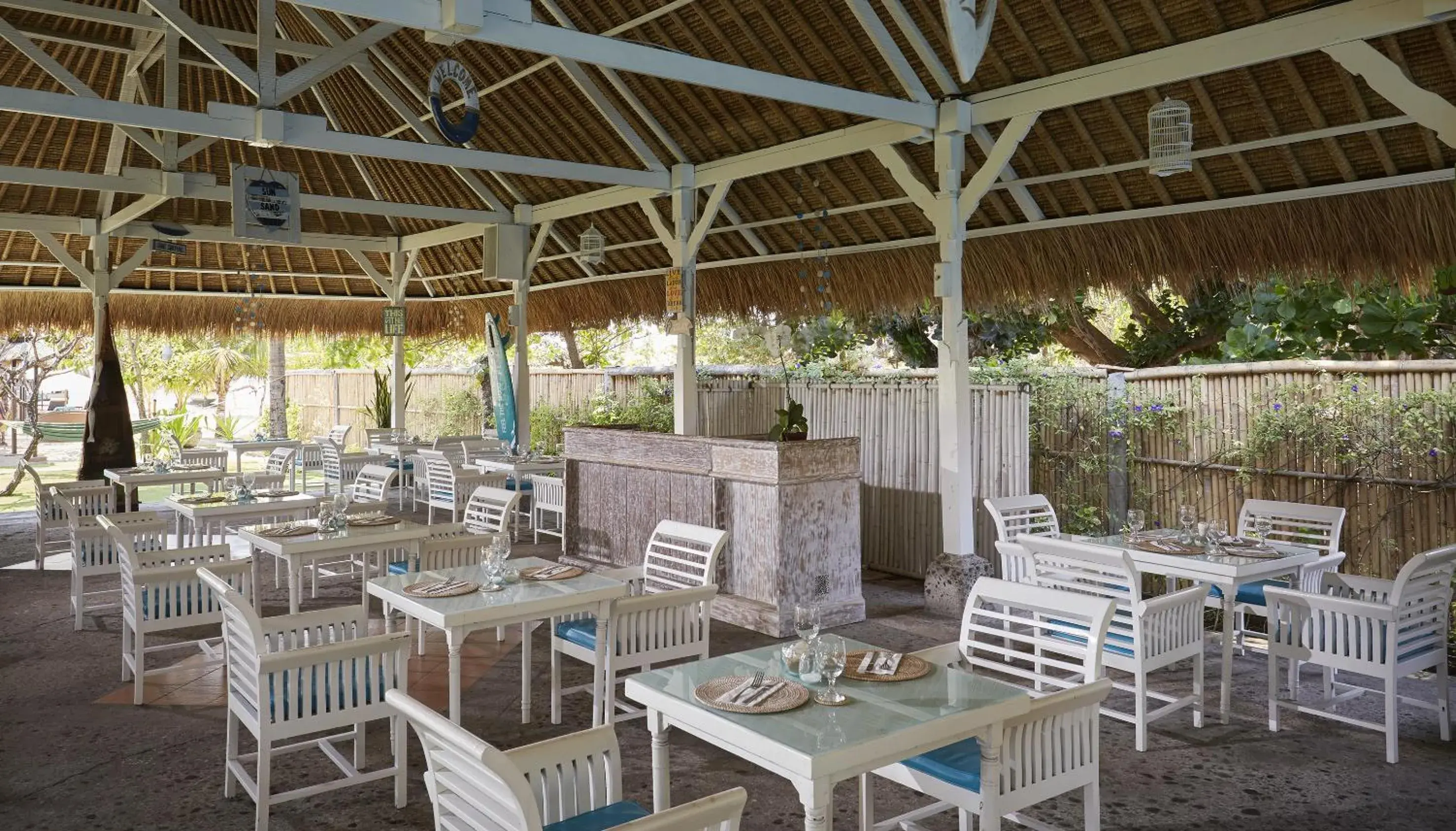 Restaurant/places to eat in SOL by Meliá Benoa Bali All inclusive Restaurant/places to eat in SOL by Meliá Benoa Bali All inclusive