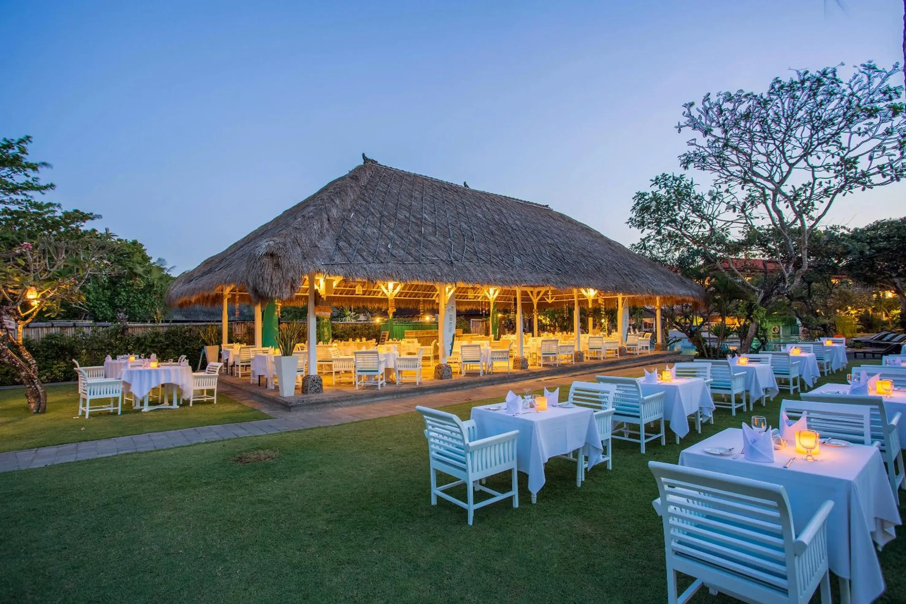 Restaurant/places to eat in SOL by Meliá Benoa Bali All inclusive Restaurant/places to eat in SOL by Meliá Benoa Bali All inclusive