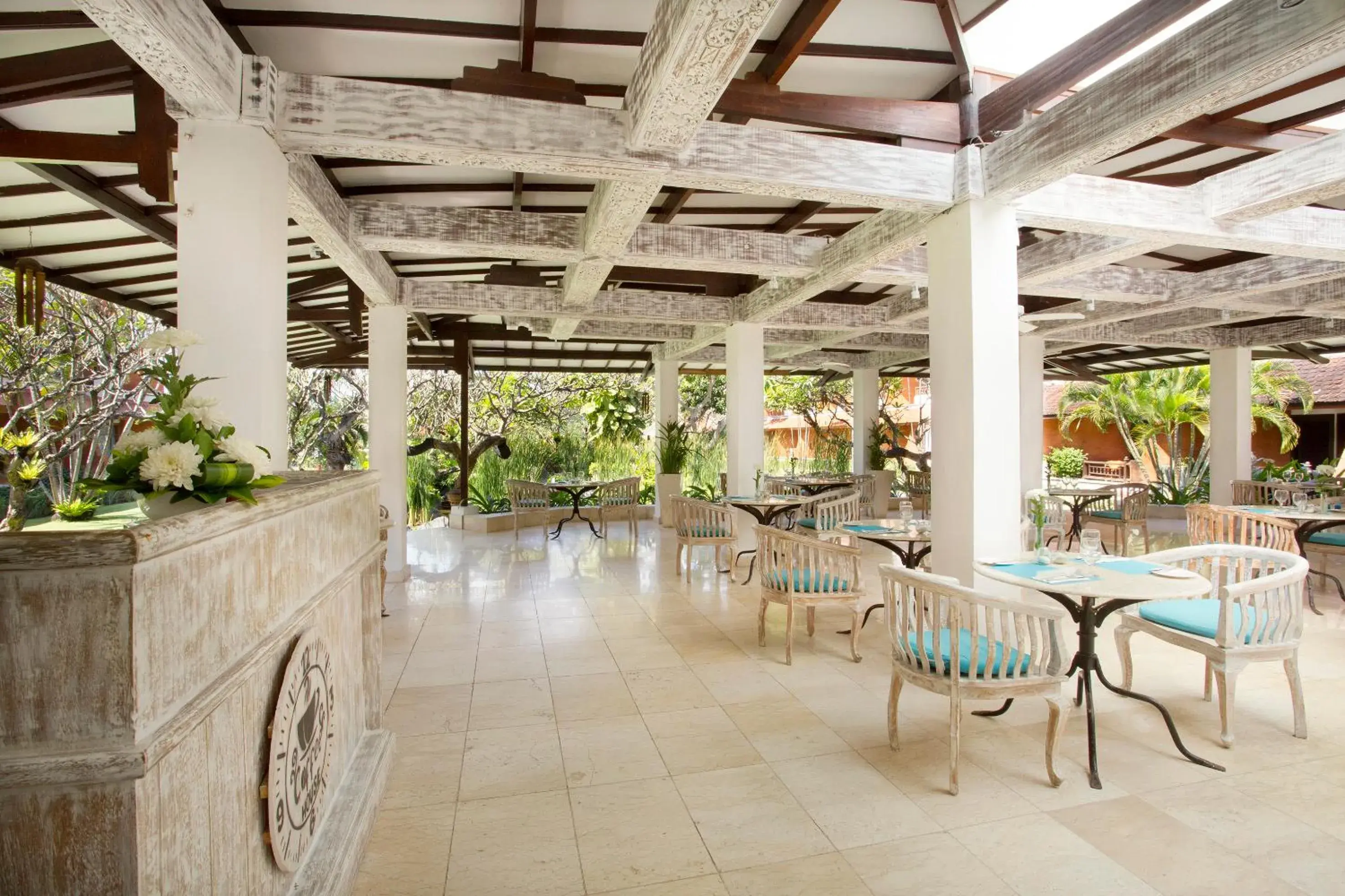 Restaurant/places to eat in SOL by Meliá Benoa Bali All inclusive Restaurant/places to eat in SOL by Meliá Benoa Bali All inclusive