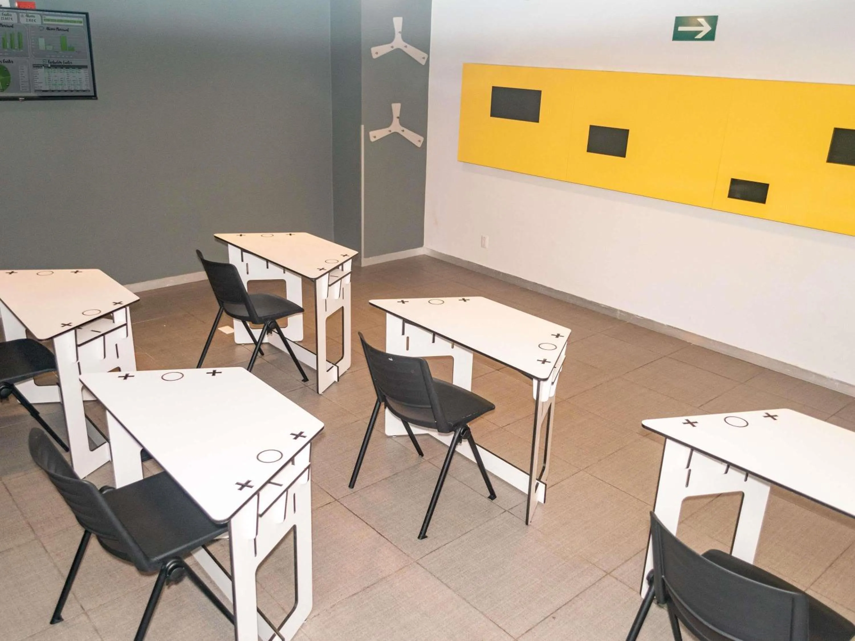 Meeting/conference room in Ibis Styles Merida Galerias