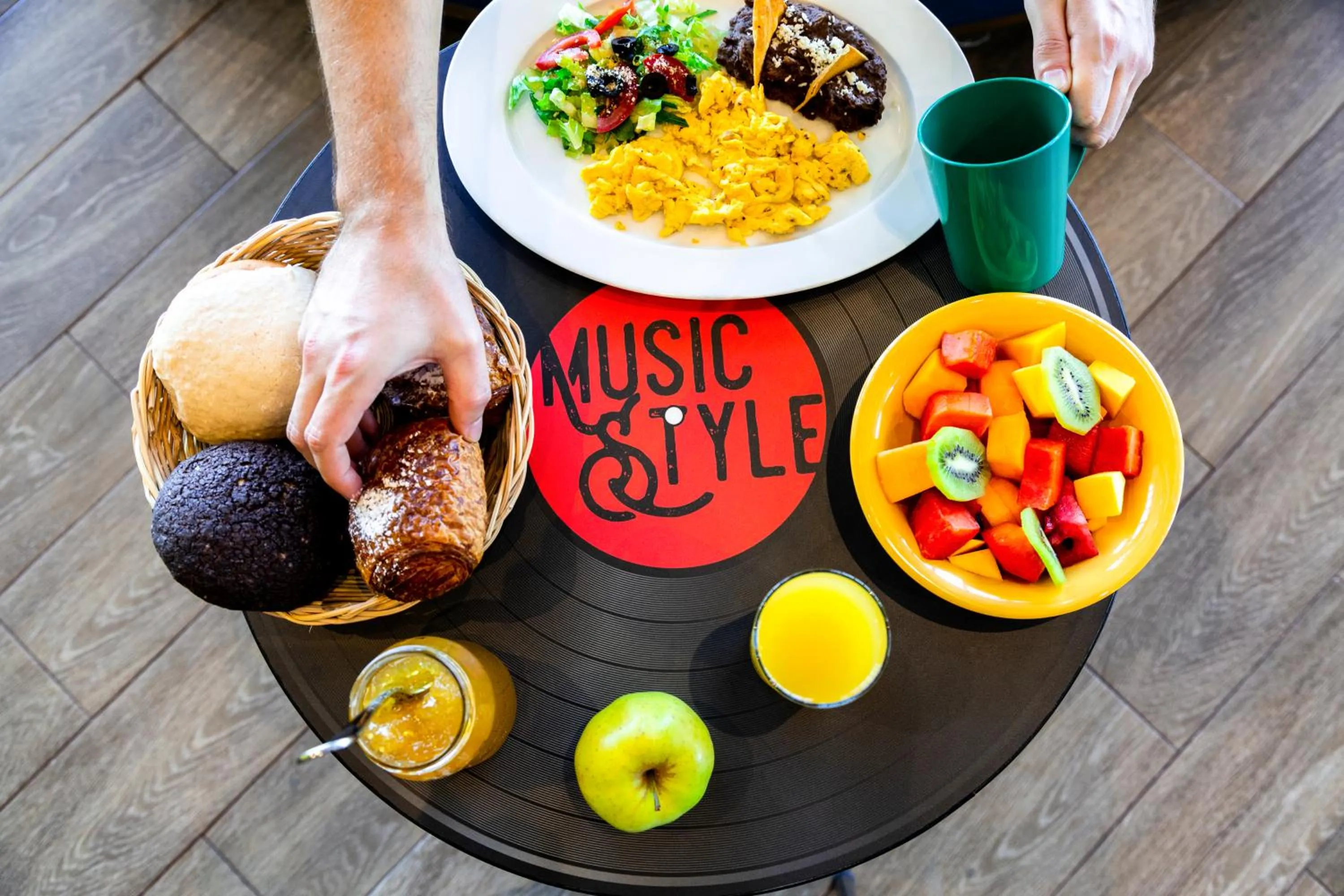 Buffet breakfast in Ibis Styles Merida Galerias