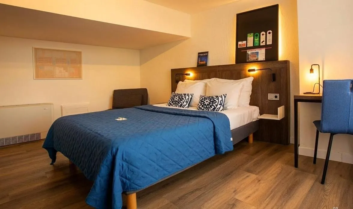 Bedroom, Bed in Berlage Hotel, BW Signature Collection