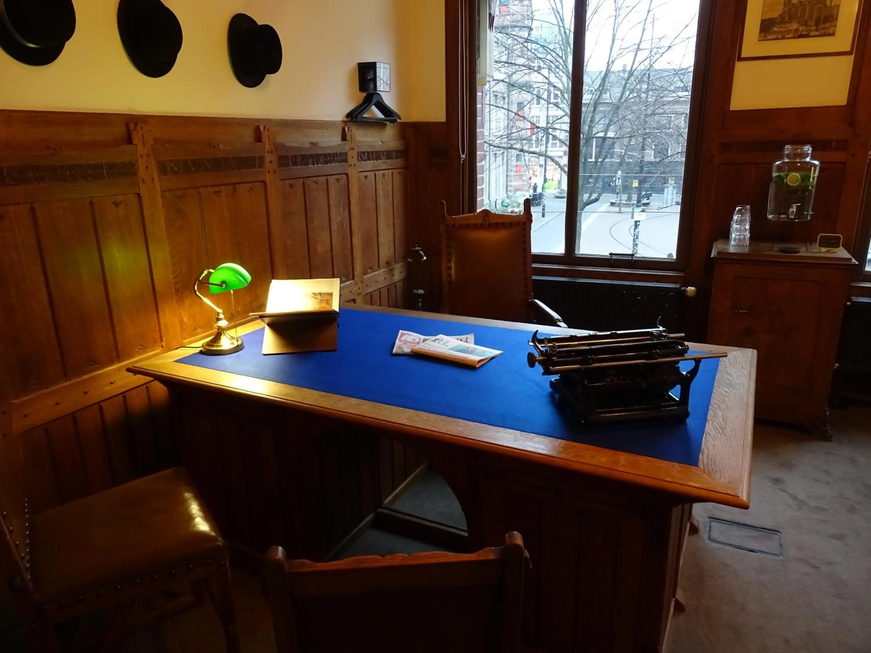 Lounge or bar in Berlage Hotel, BW Signature Collection