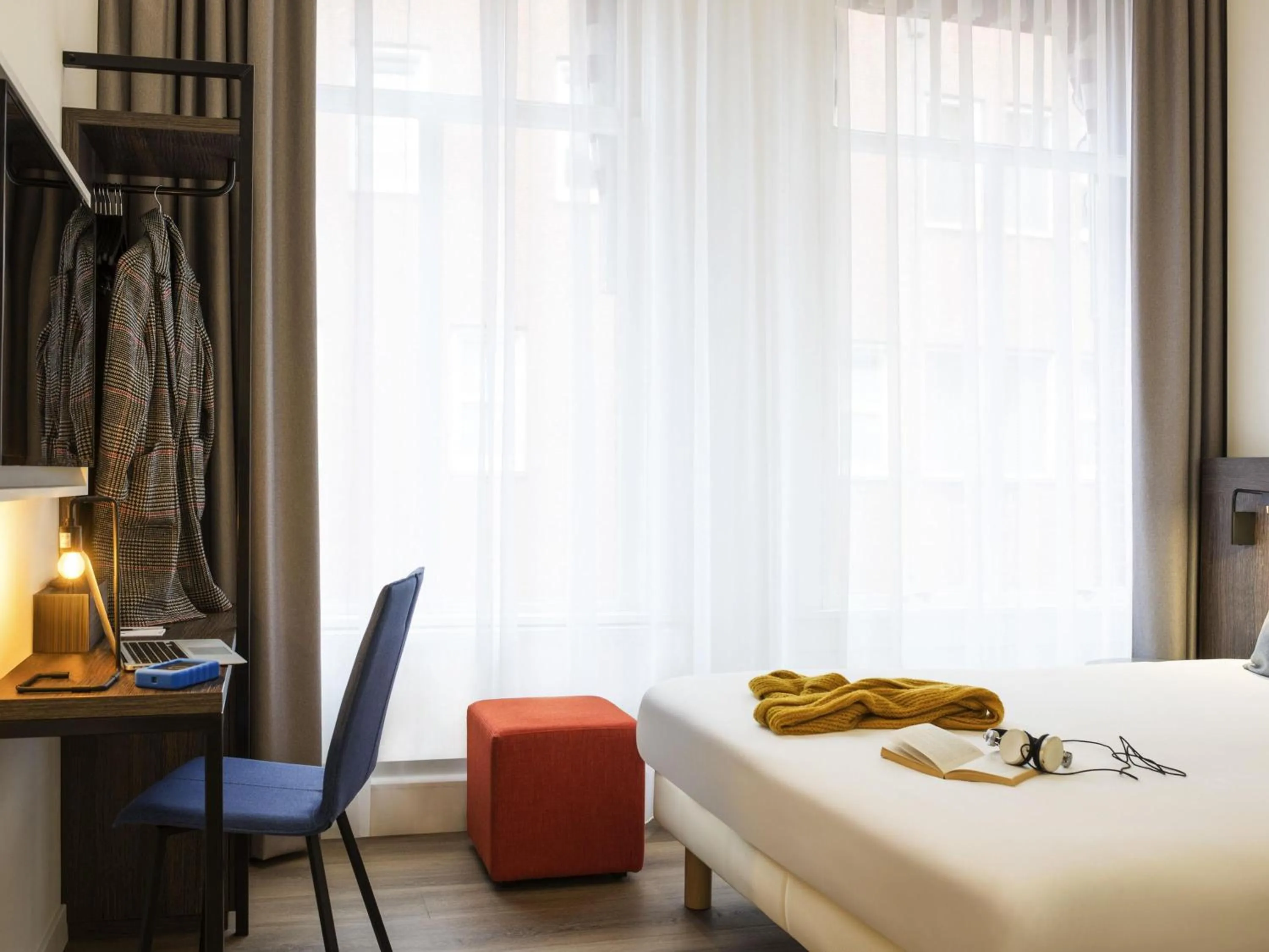 Bedroom, Bed in ibis Styles Den Haag City Centre