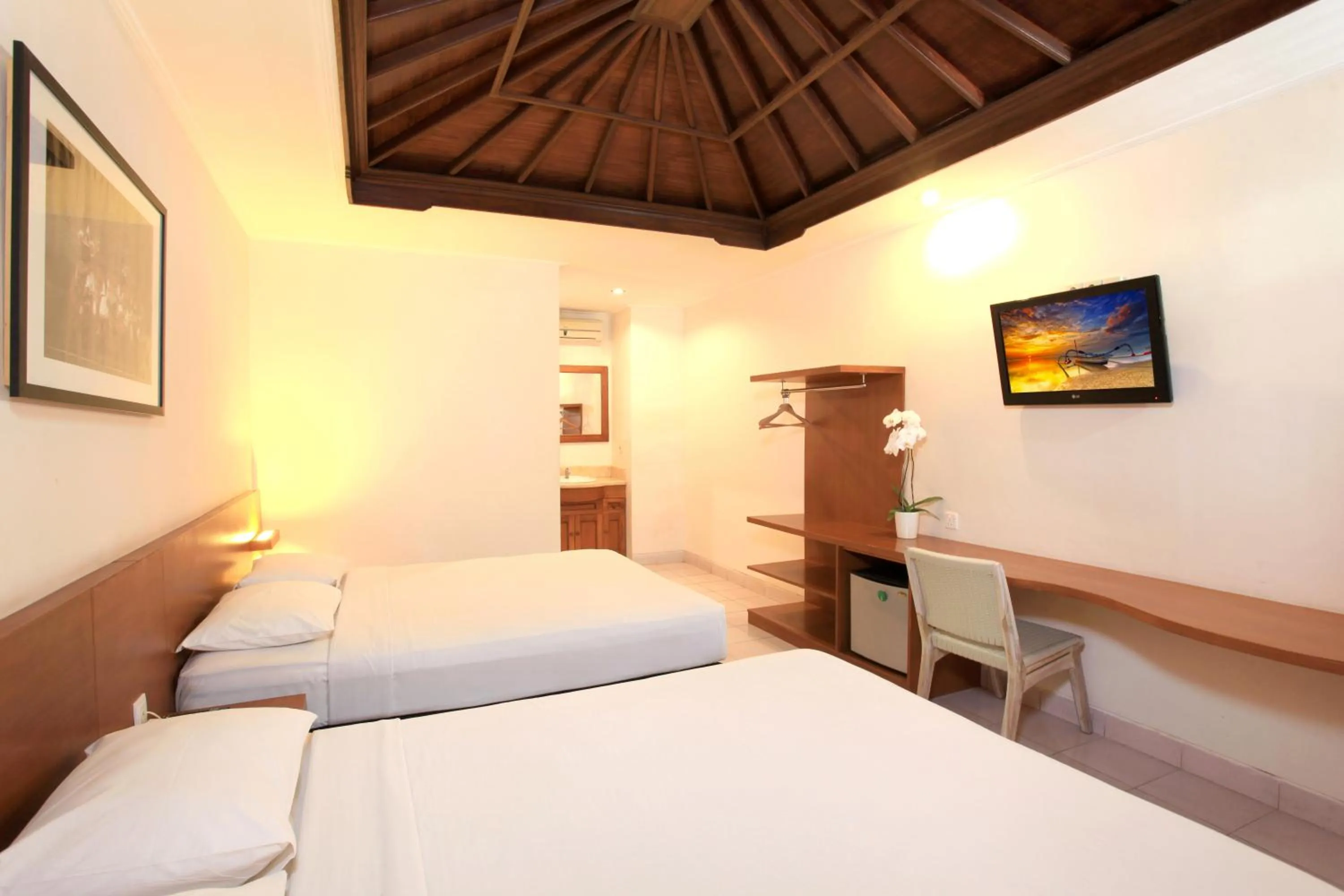 Bedroom, Bed in Matahari Bungalow