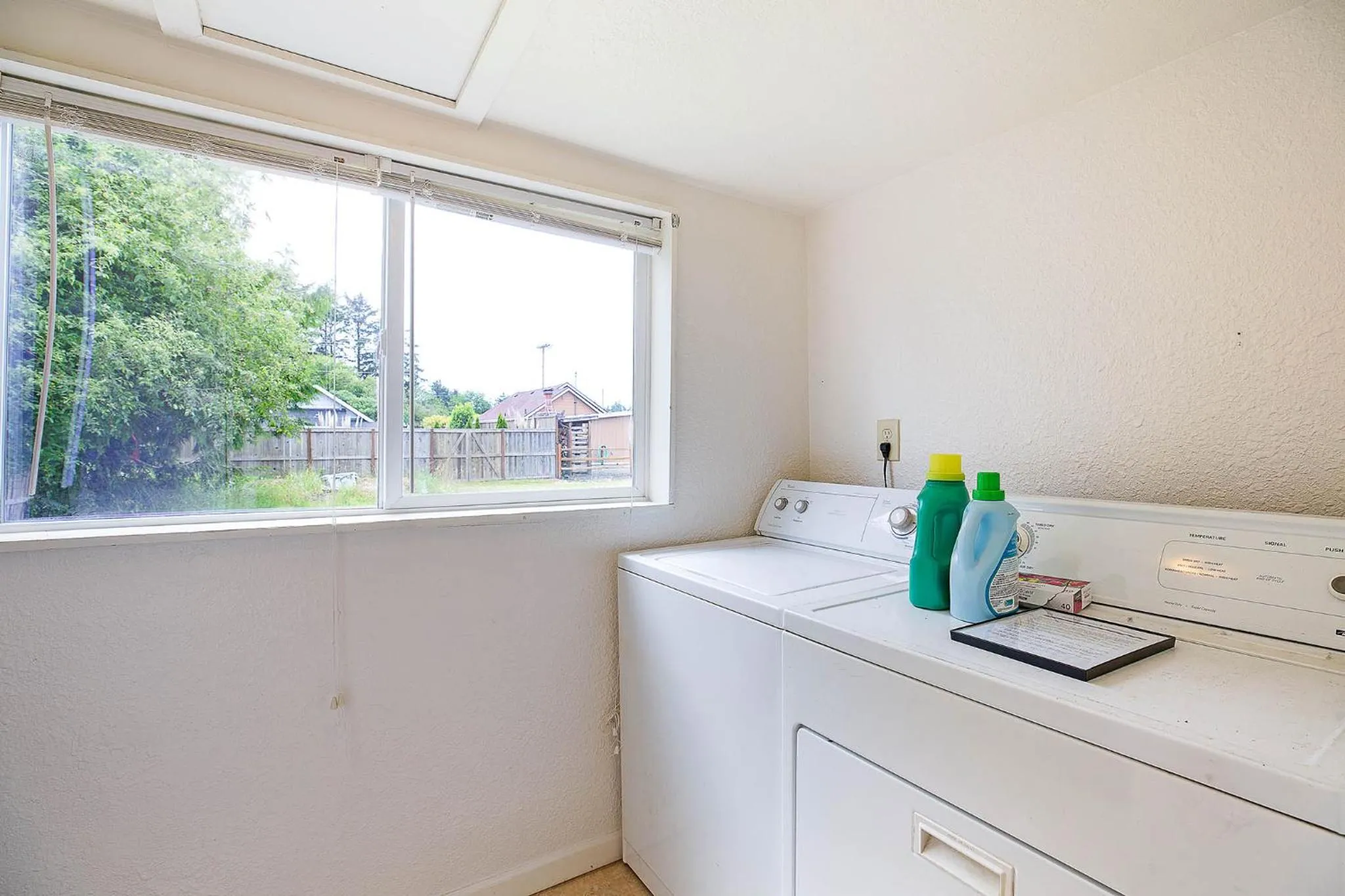 Crabbin Cabin - You Won't Be Crabby After Staying Here!