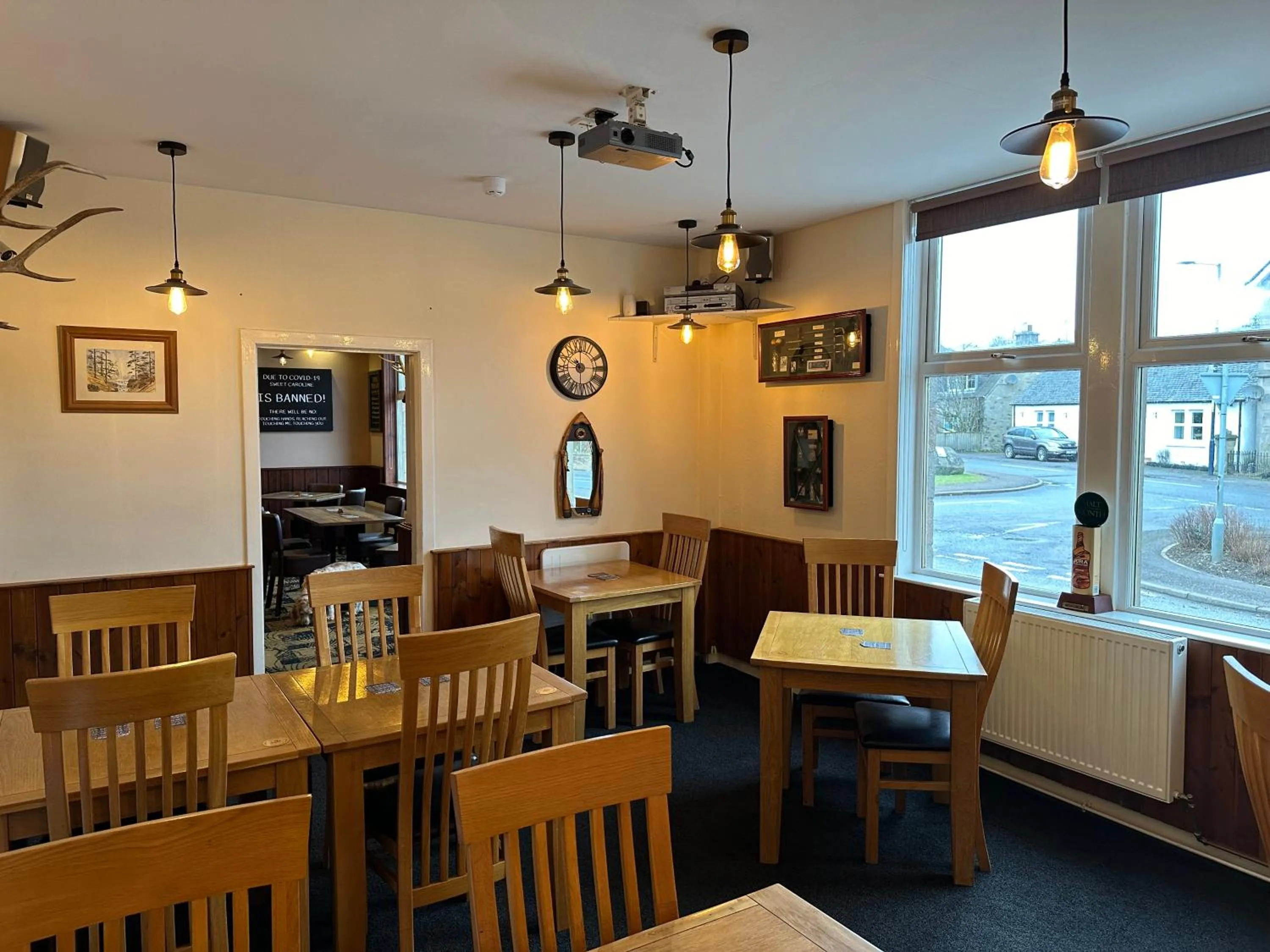 Lounge or bar in The Glen Hotel Newtonmore