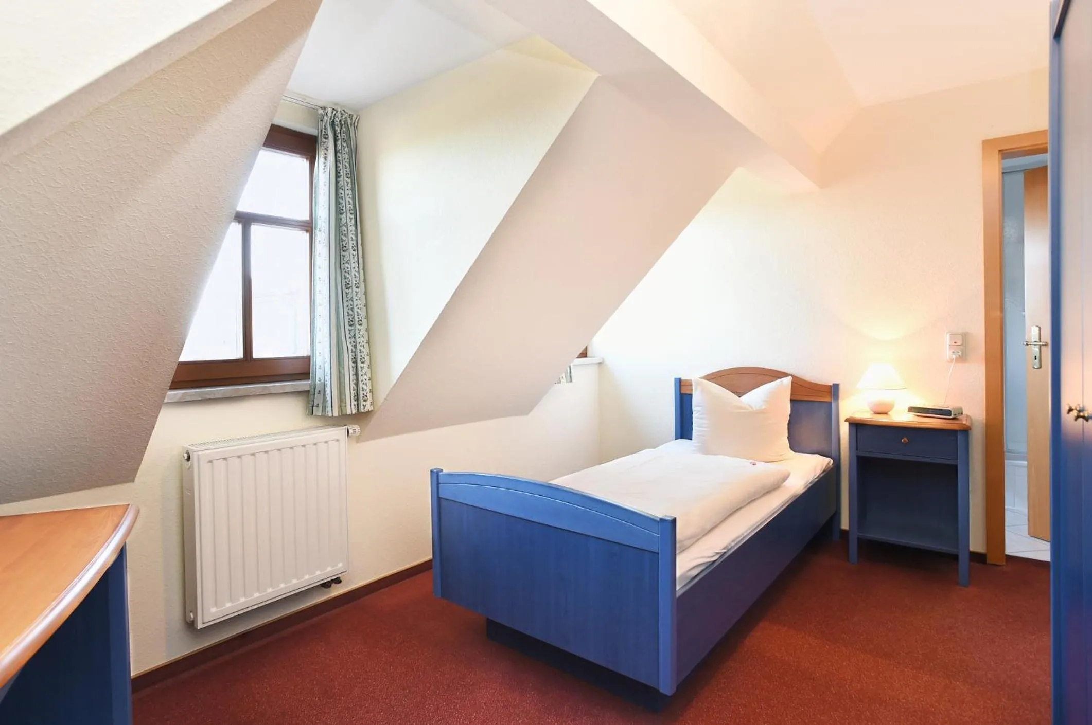 Photo of the whole room, Bed in Hotel Neue Höhe