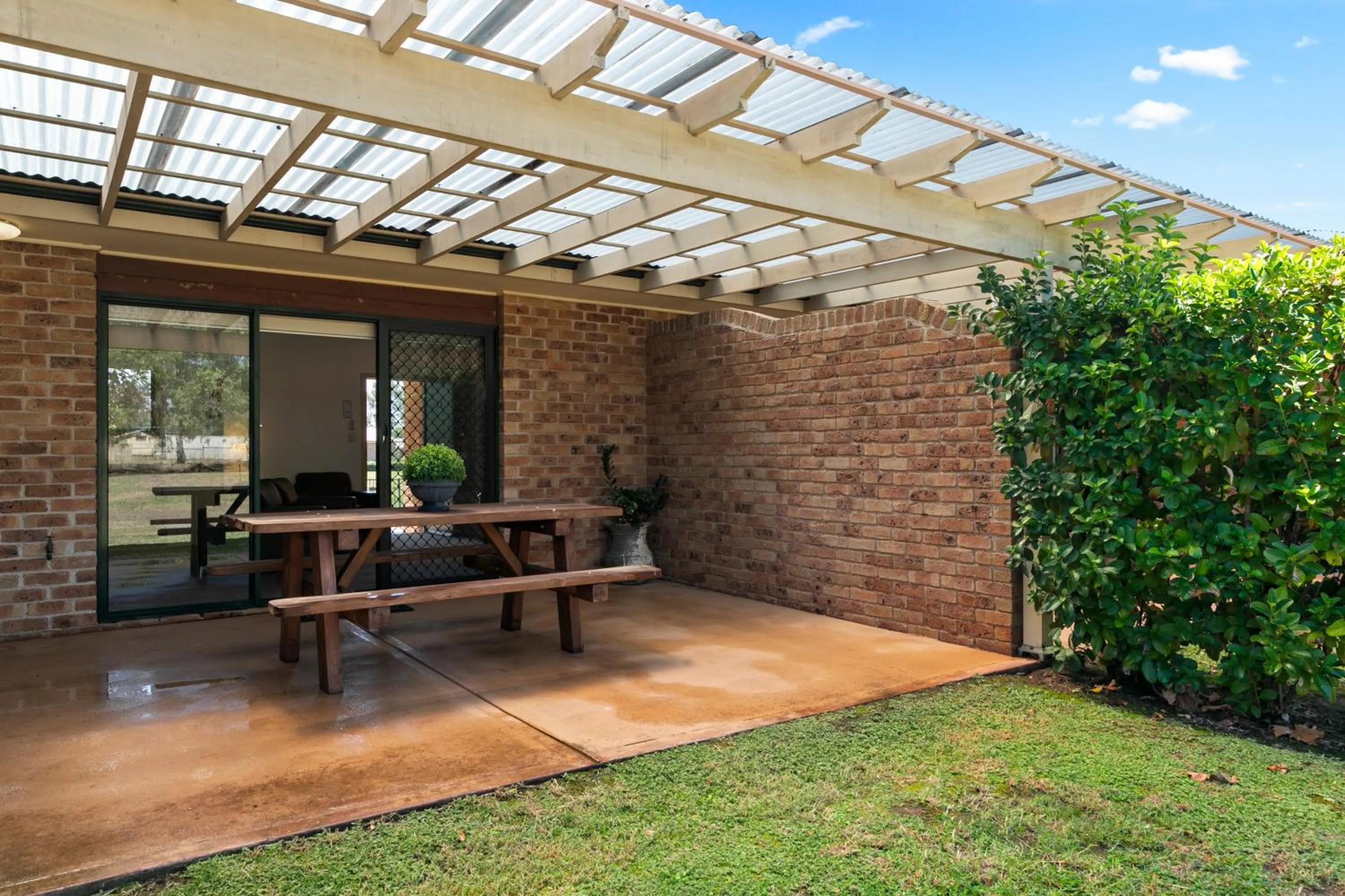 Patio in Potters Apartments