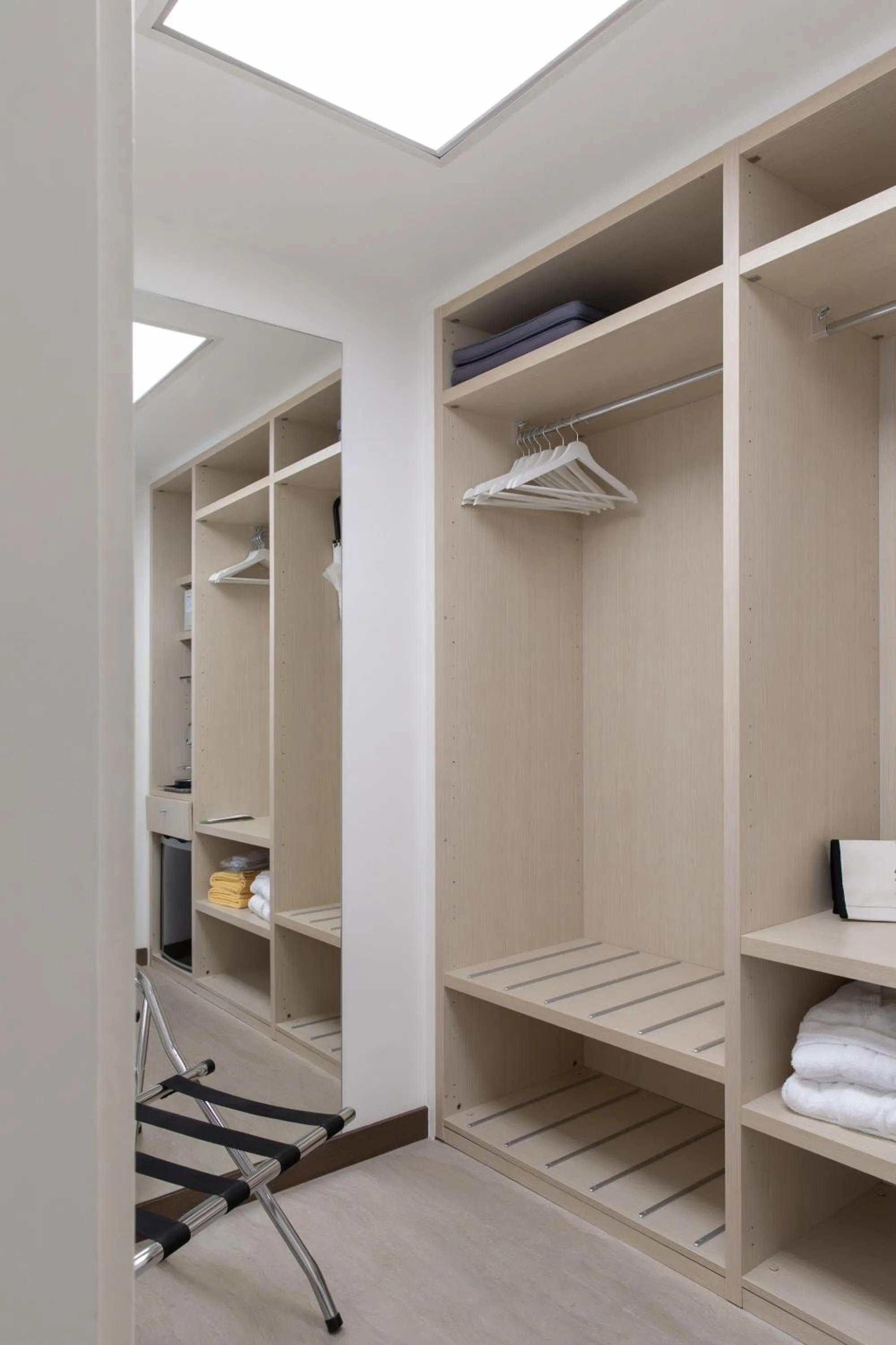 wardrobe in Hotel Tobler