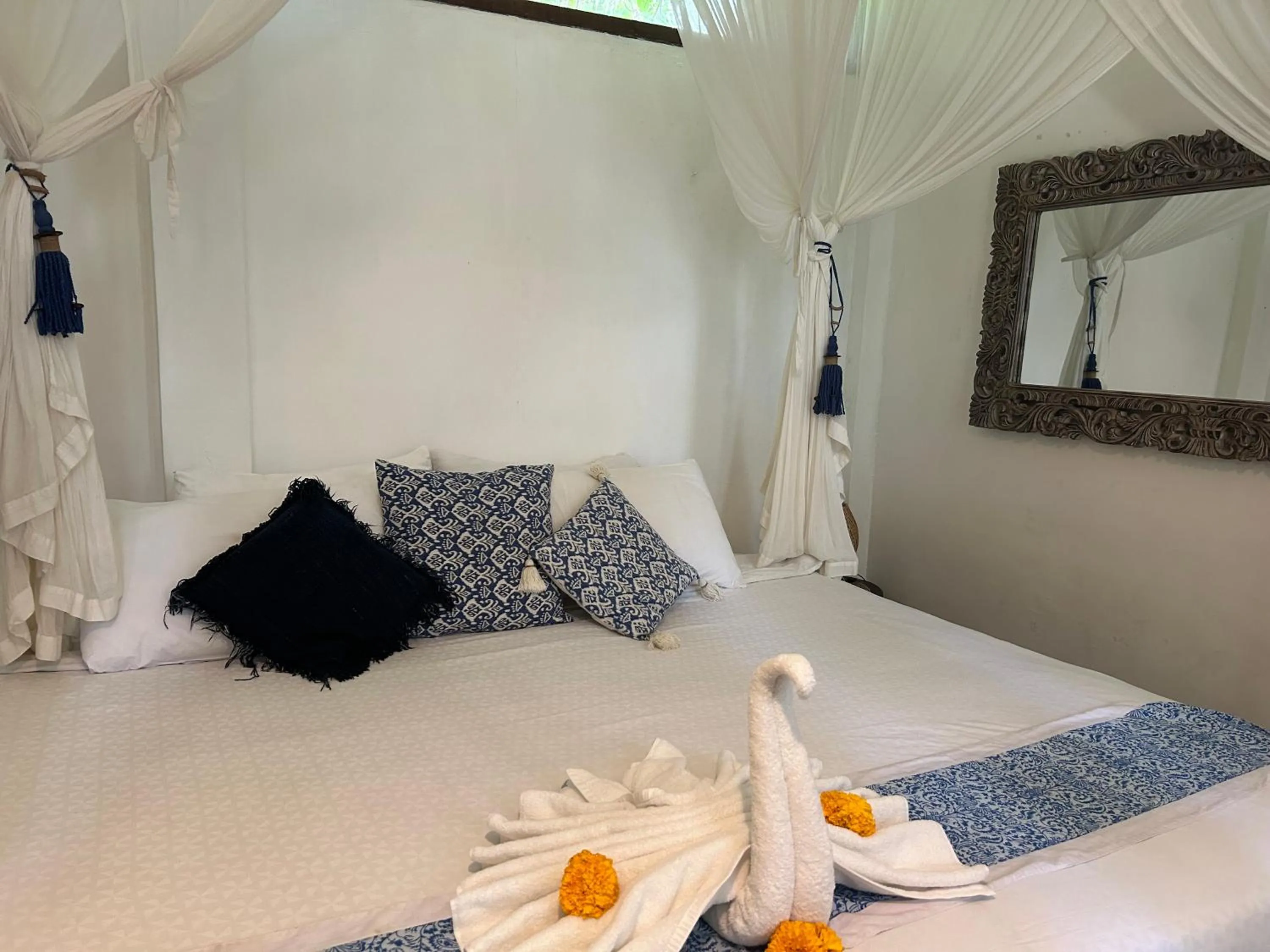 Sannyas Boutique Hotel