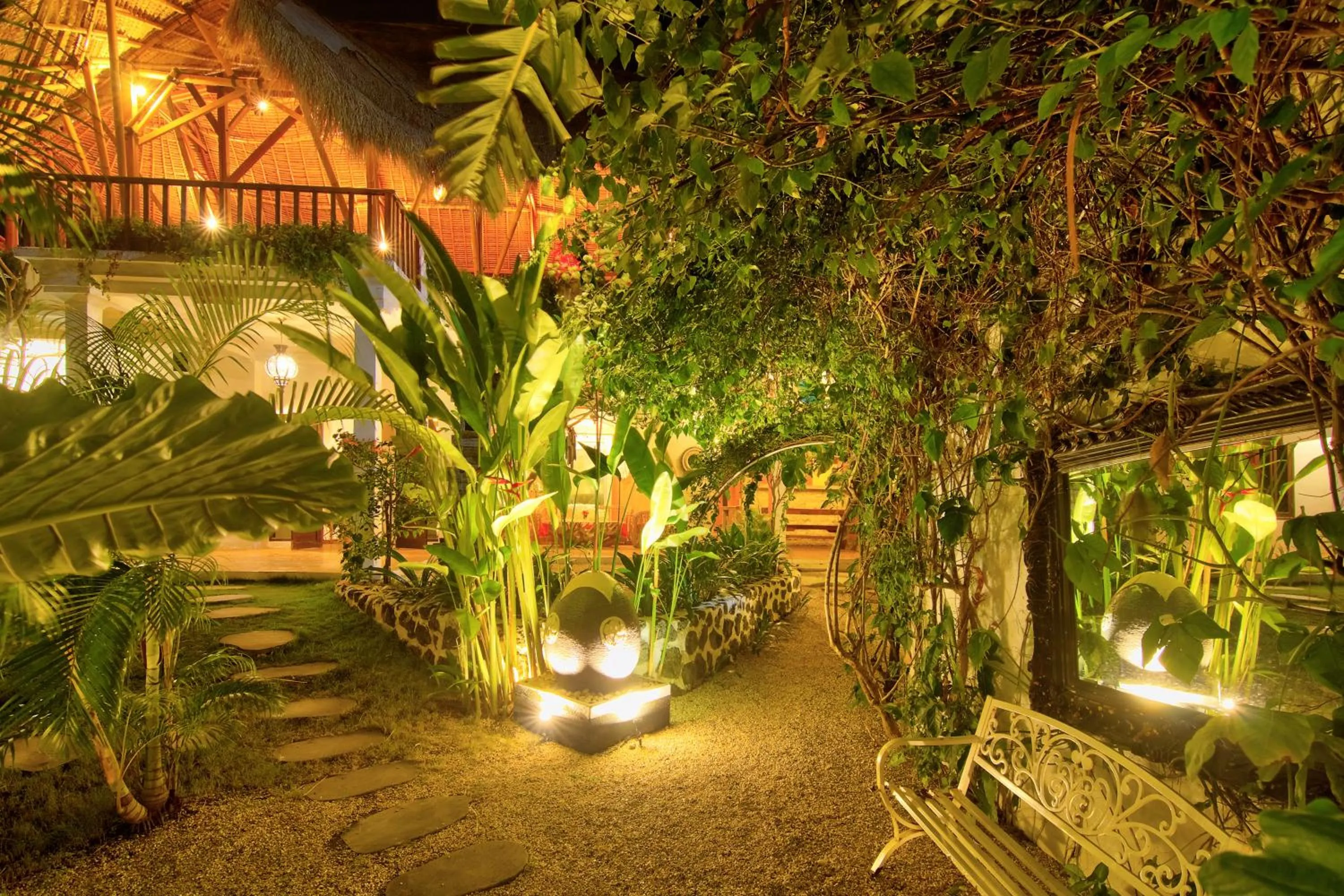 Night in Sannyas Boutique Hotel