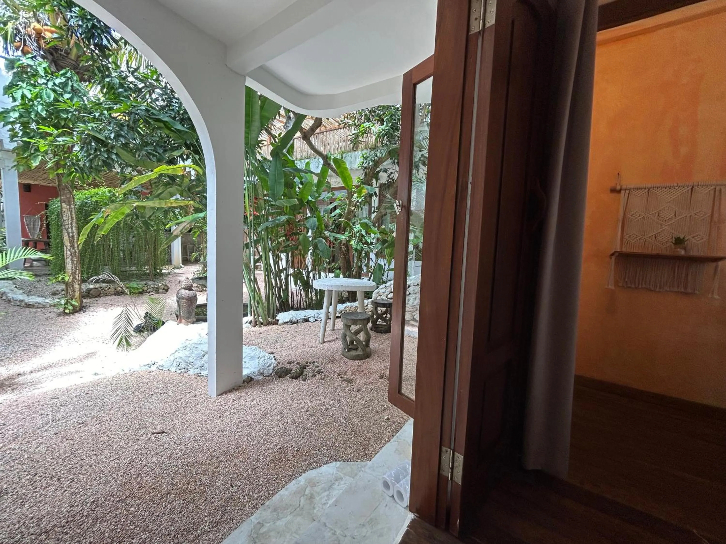 Patio in Sannyas Boutique Hotel