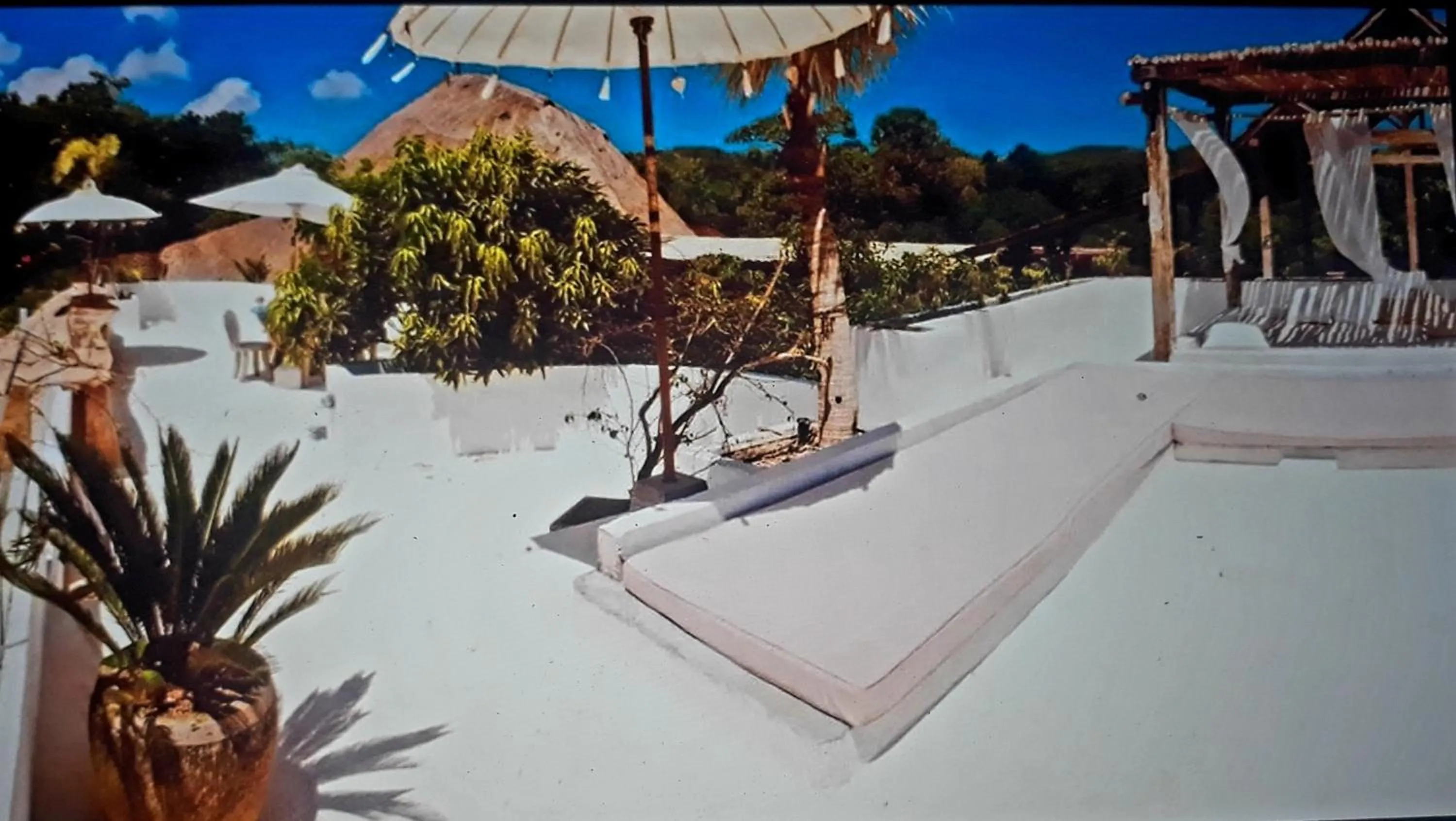 Sannyas Boutique Hotel