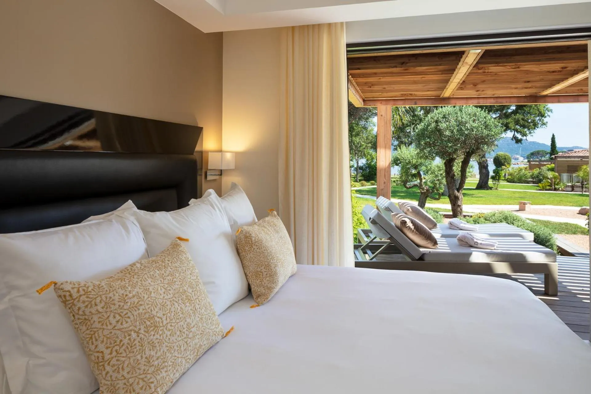 Bed in Hotel Don Cesar