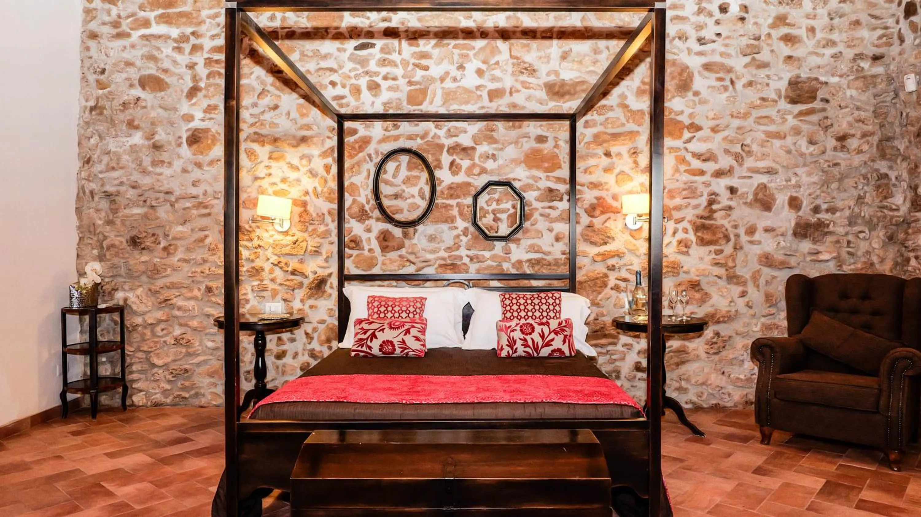 Bedroom, Bed in Borgo degli Angeli Wellness & Resort by Le Dhome Sicily