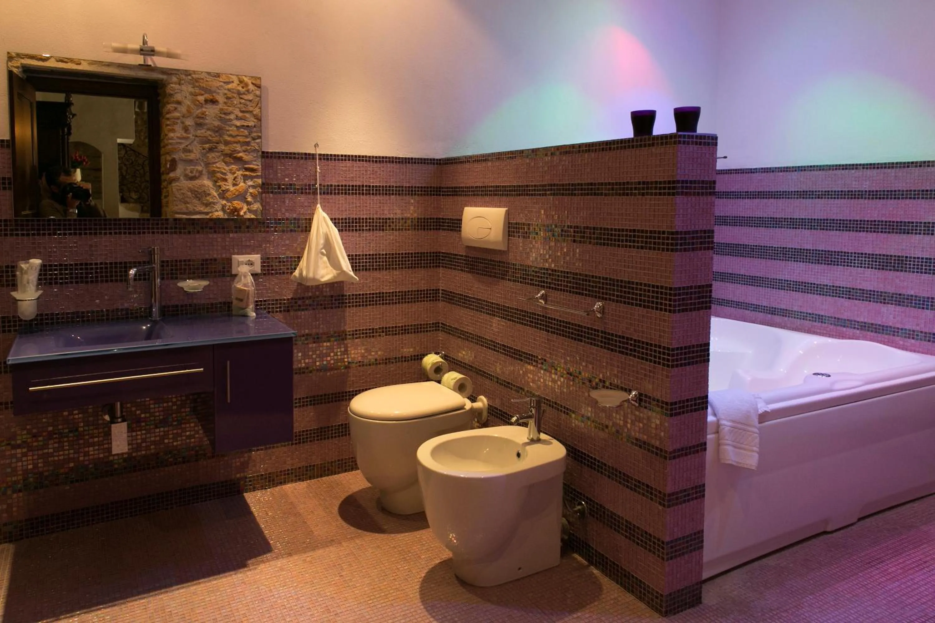Shower in Borgo degli Angeli Wellness & Resort by Le Dhome Sicily