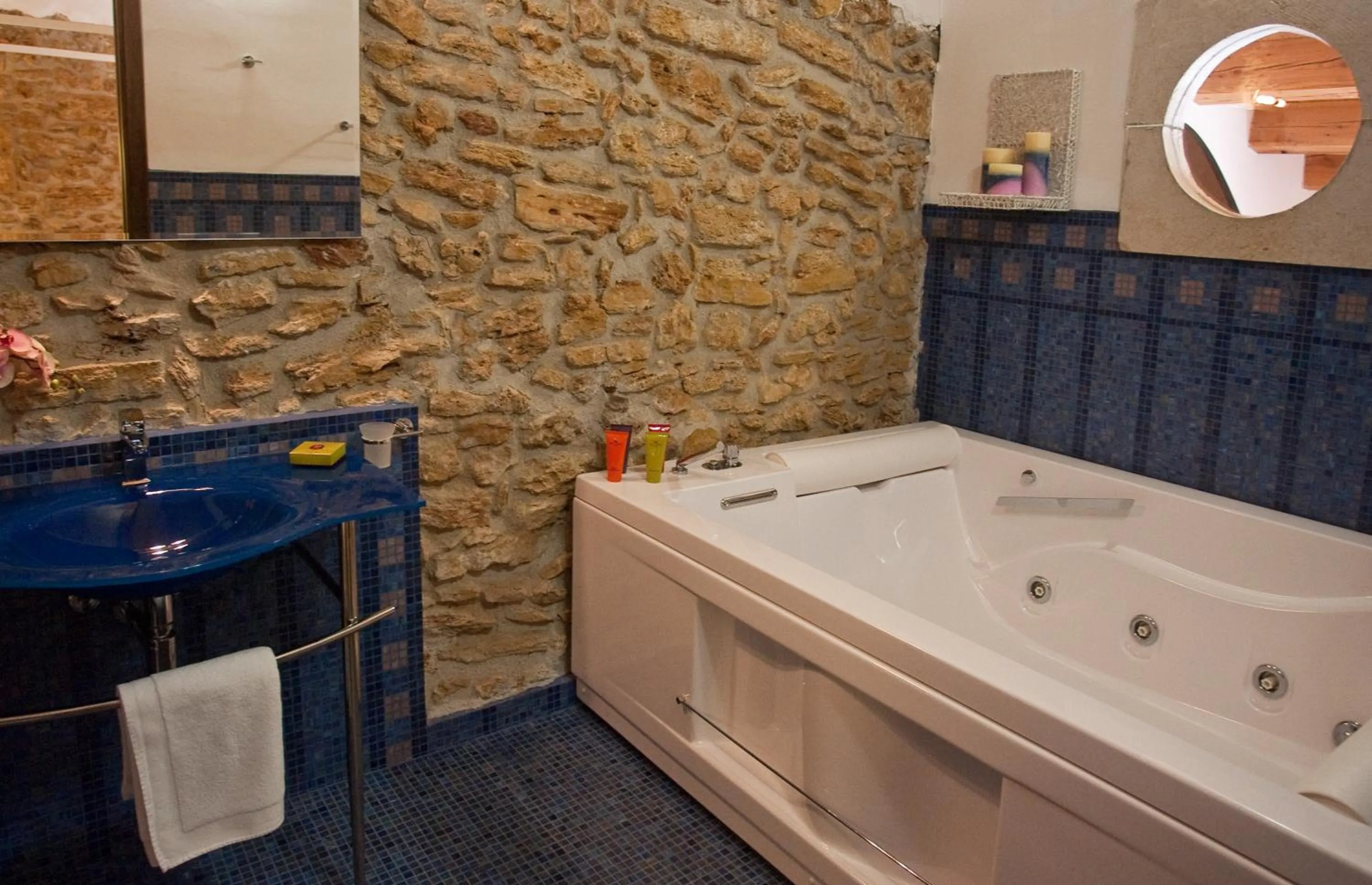 Toilet in Borgo degli Angeli Wellness & Resort by Le Dhome Sicily