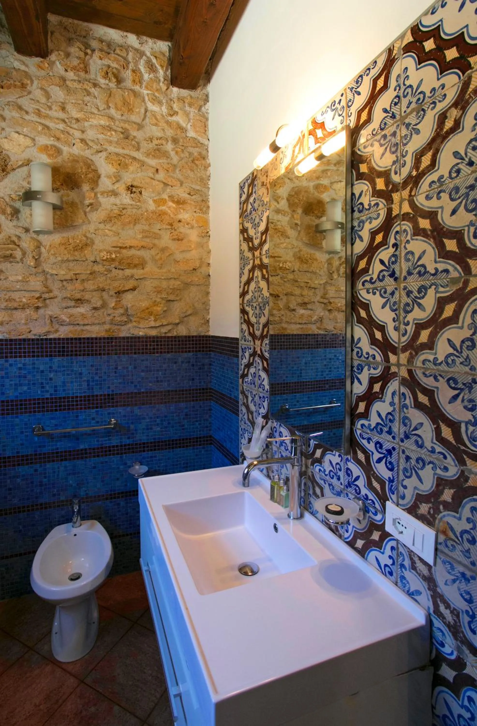 Shower in Borgo degli Angeli Wellness & Resort by Le Dhome Sicily