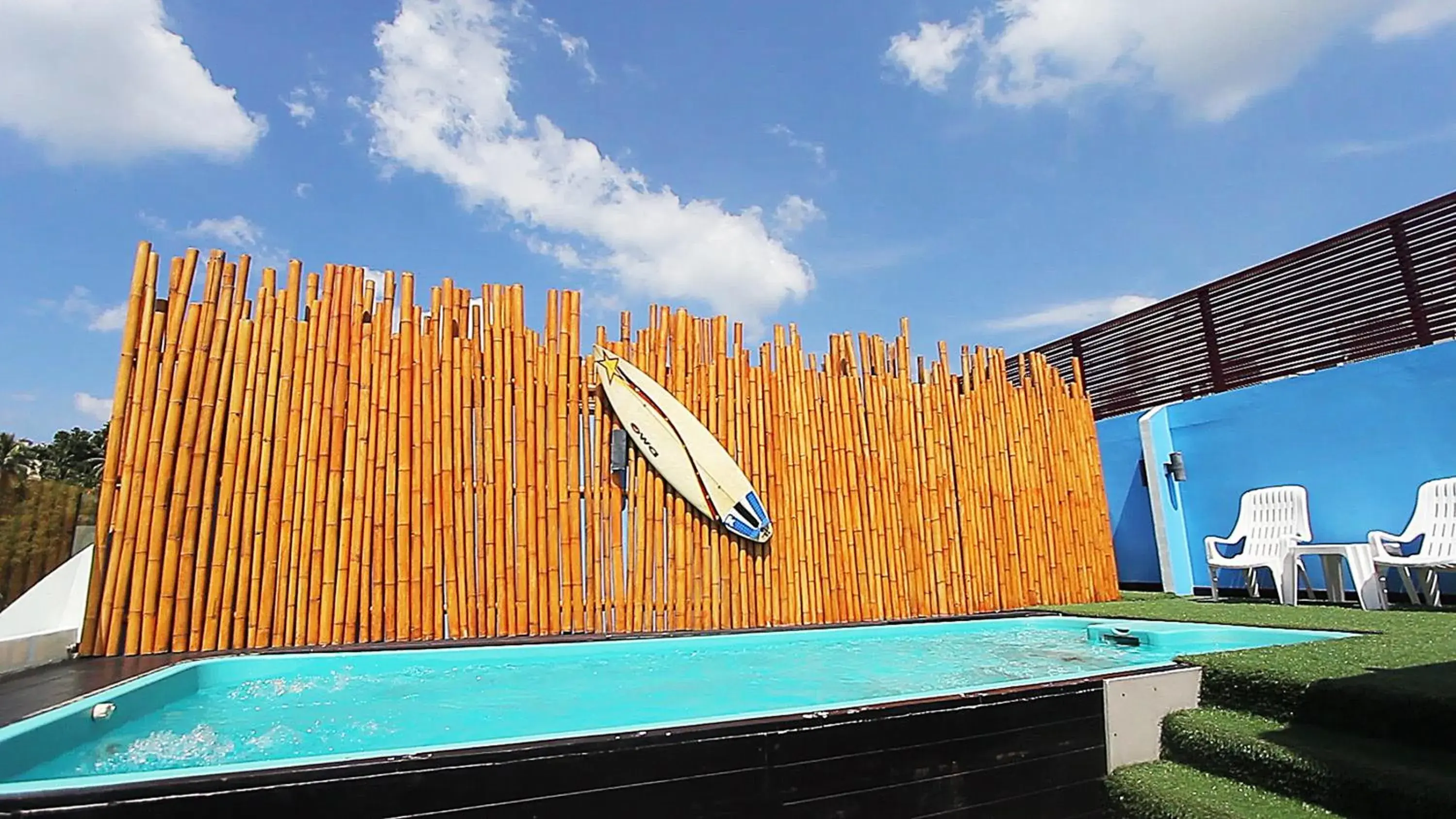 Swimming pool in Must Sea Hotel - SHA Hotel Swimming pool in Must Sea Hotel - SHA Hotel