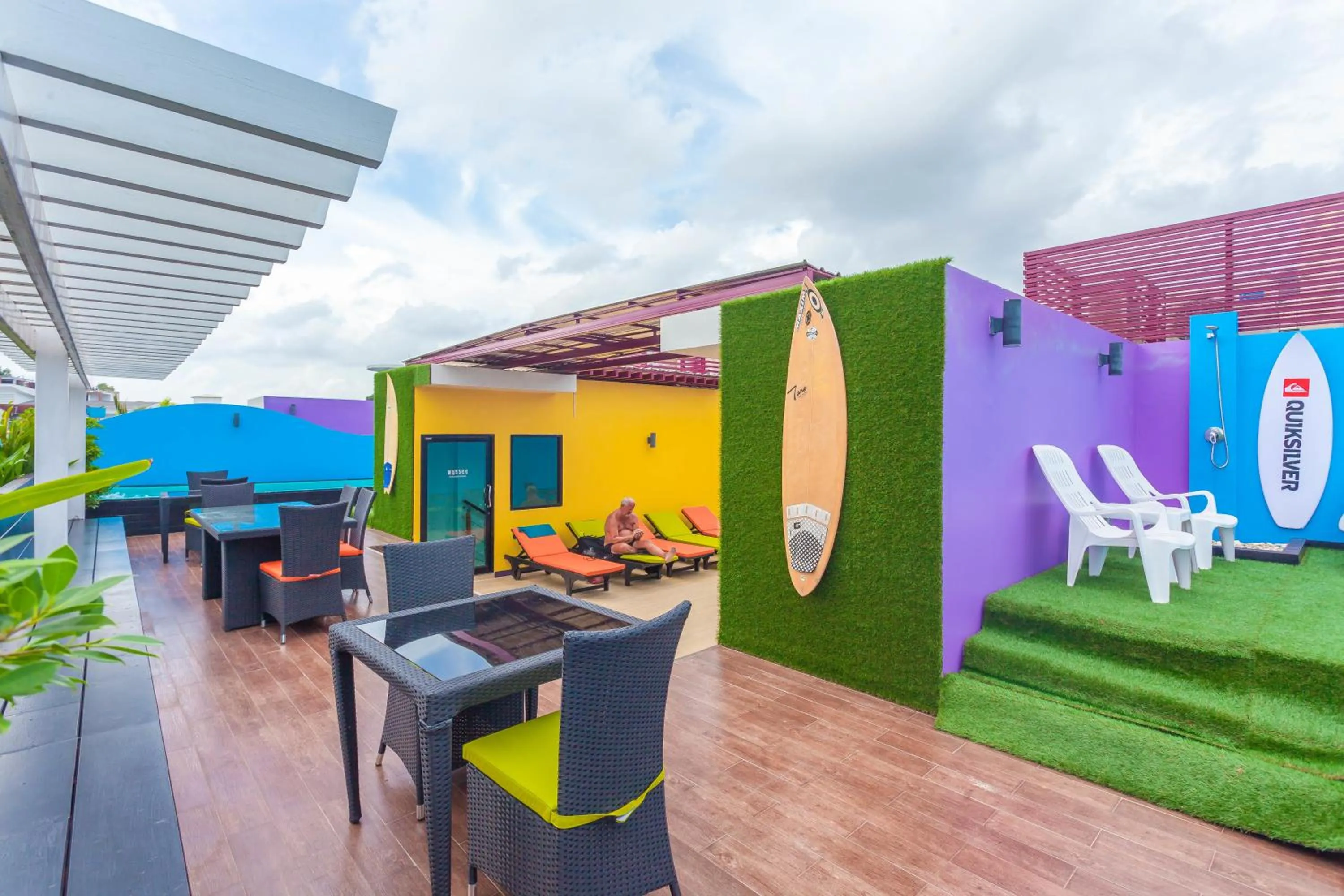 Seating area in Must Sea Hotel - SHA Hotel