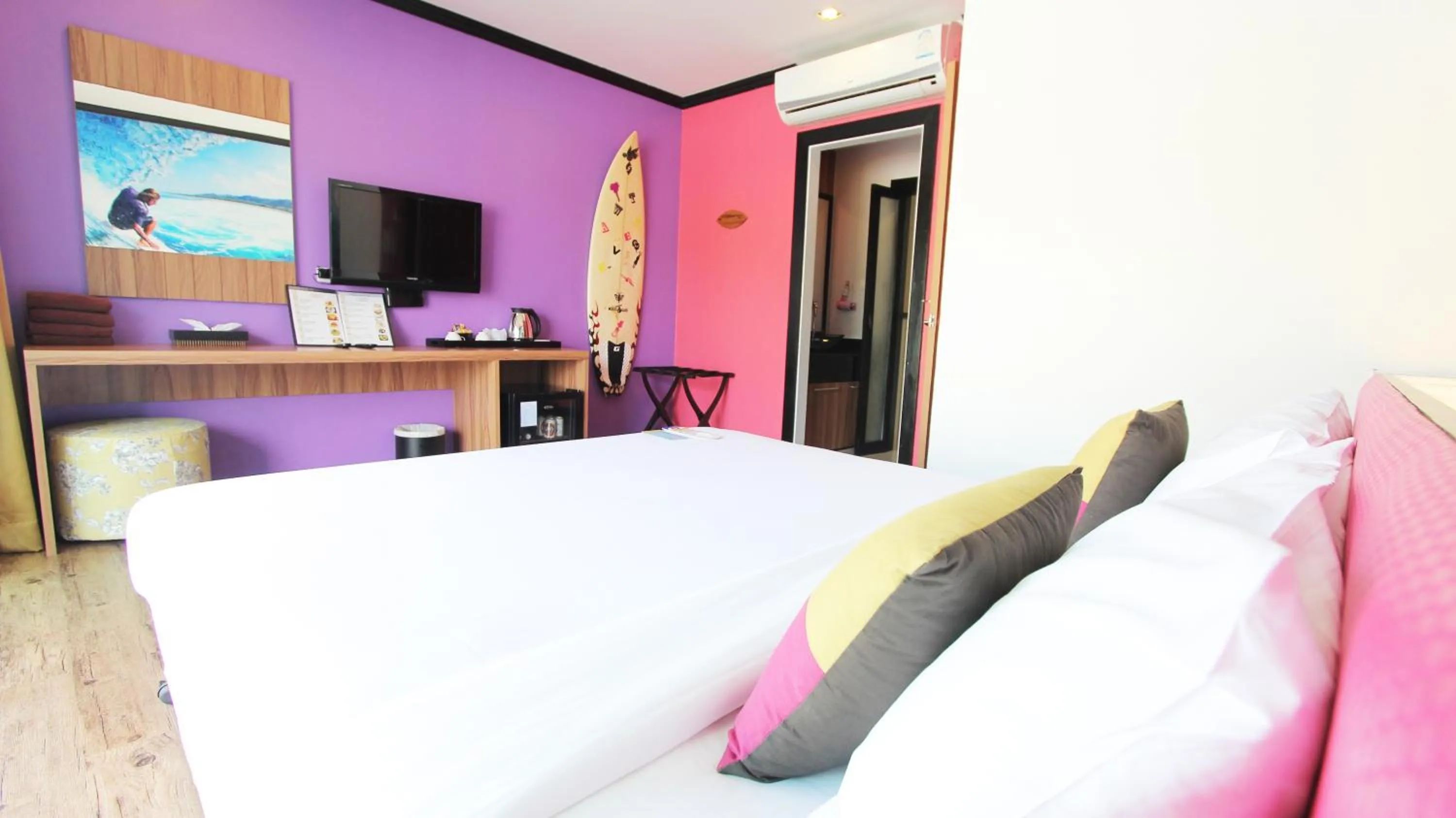 Photo of the whole room, Bed in Must Sea Hotel - SHA Hotel
