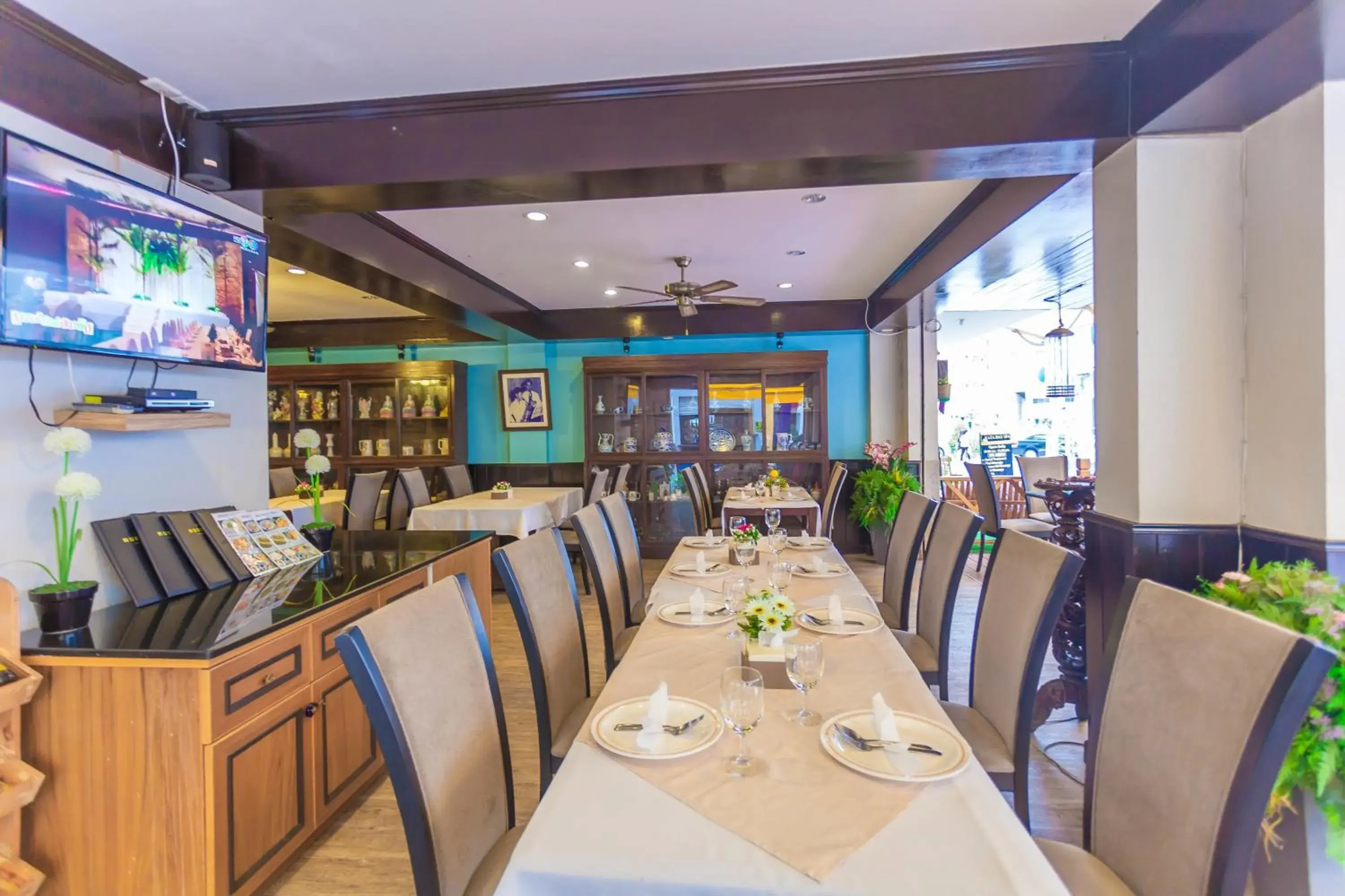 Restaurant/places to eat in Must Sea Hotel - SHA Hotel Restaurant/places to eat in Must Sea Hotel - SHA Hotel