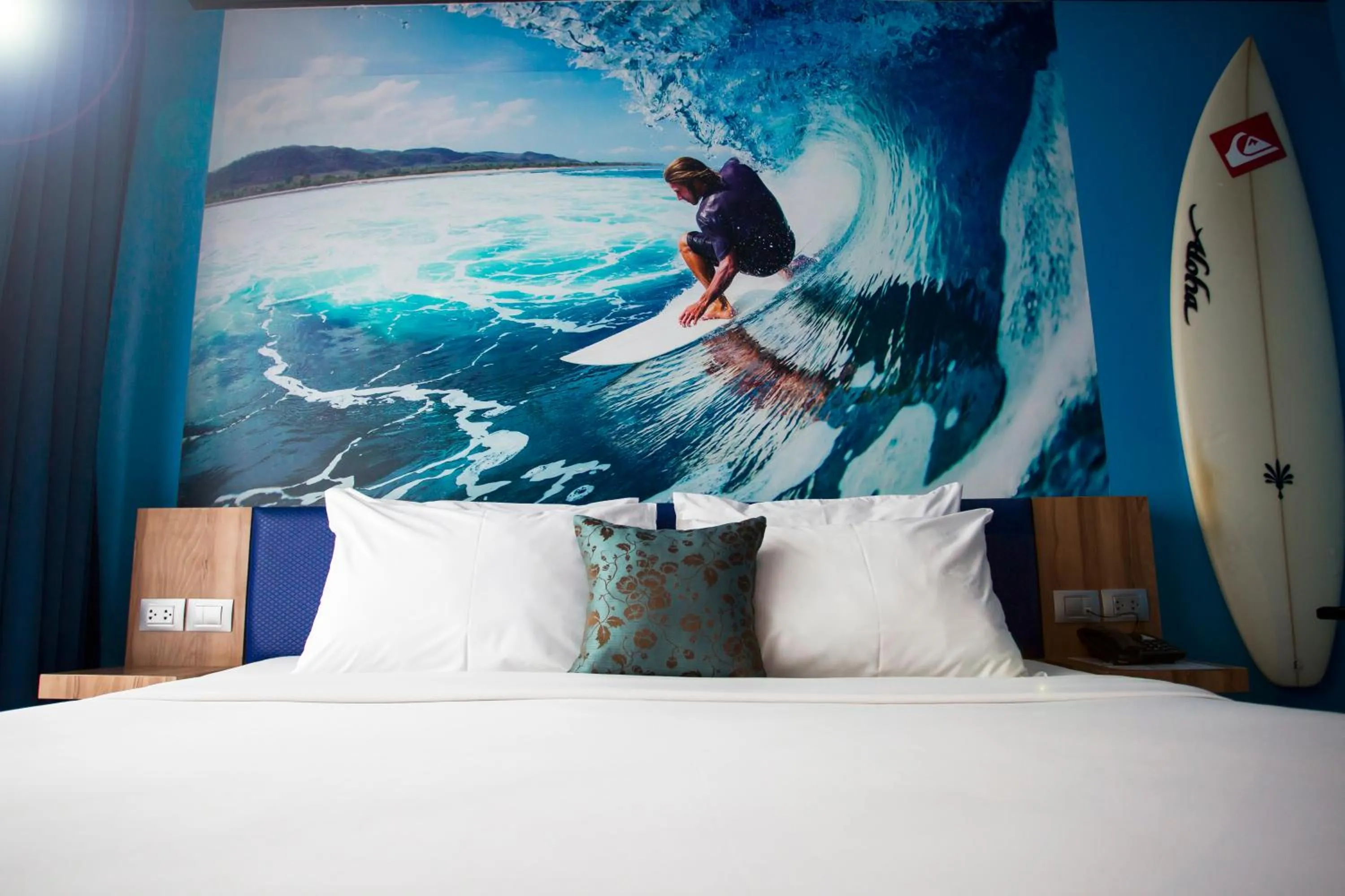 Bedroom, Bed in Must Sea Hotel - SHA Hotel