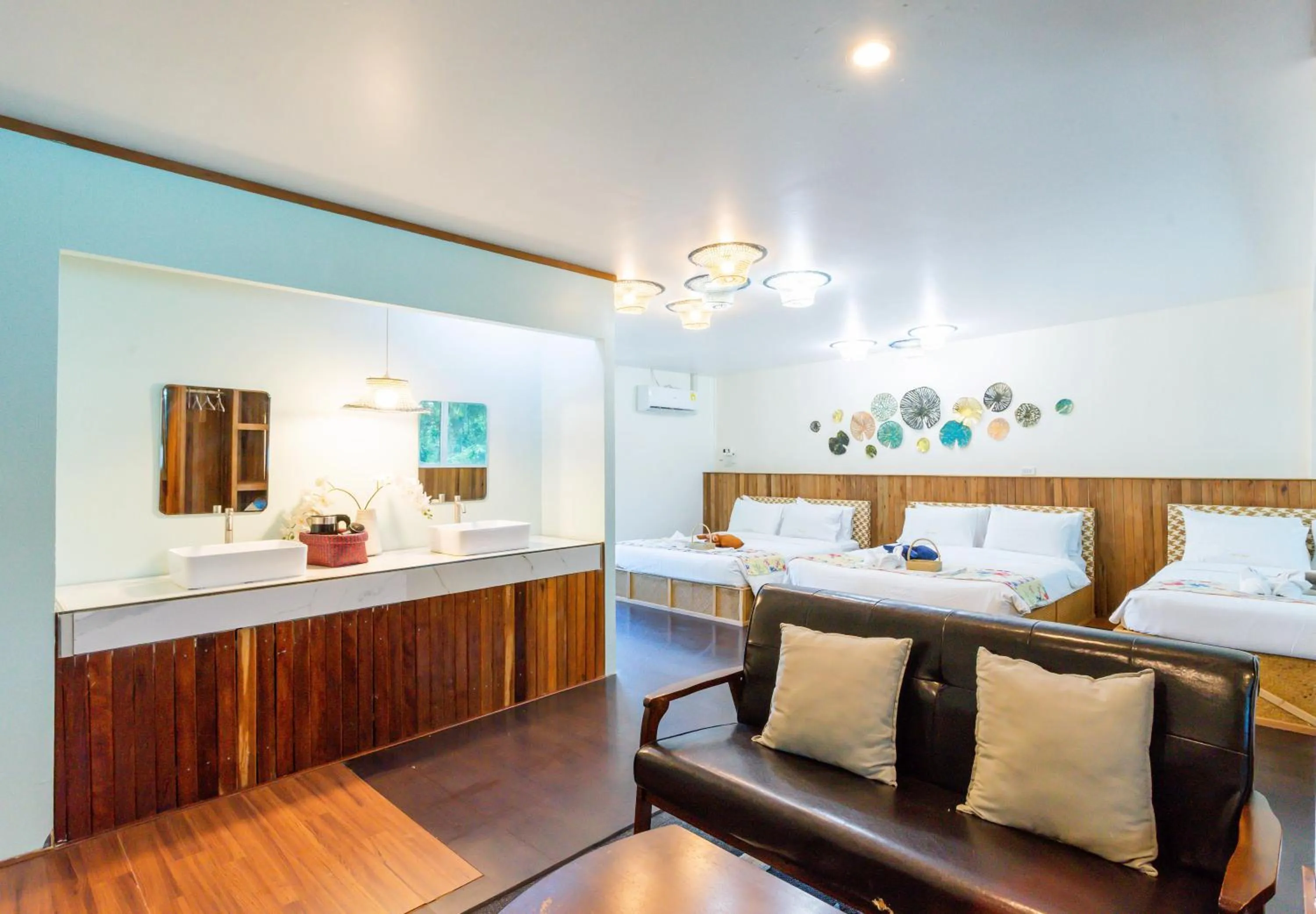 Photo of the whole room in Varni Homestay