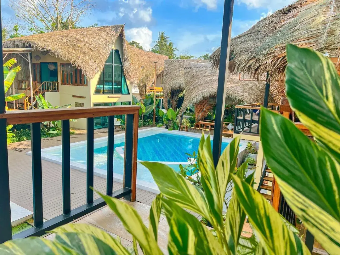 Swimming pool in Varni Homestay Swimming pool in Varni Homestay