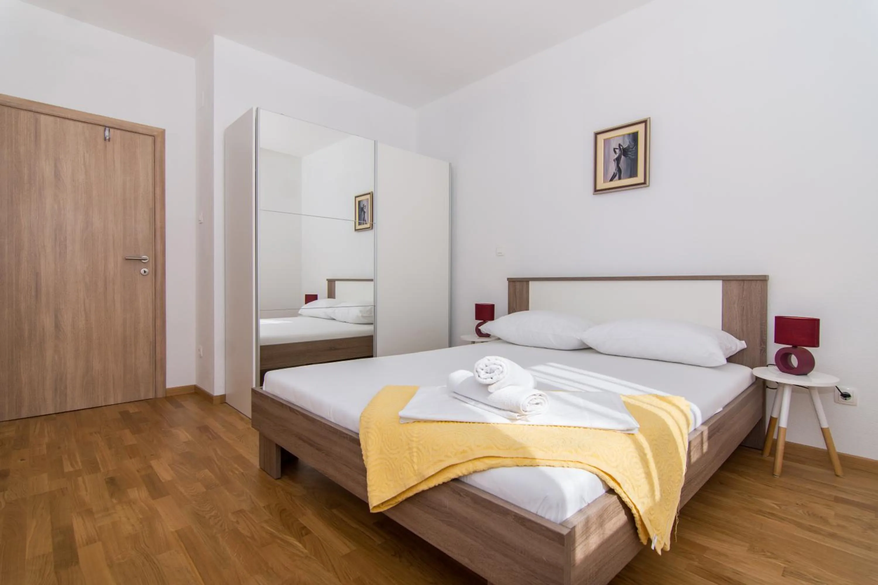 Bed in Apartments Ploka