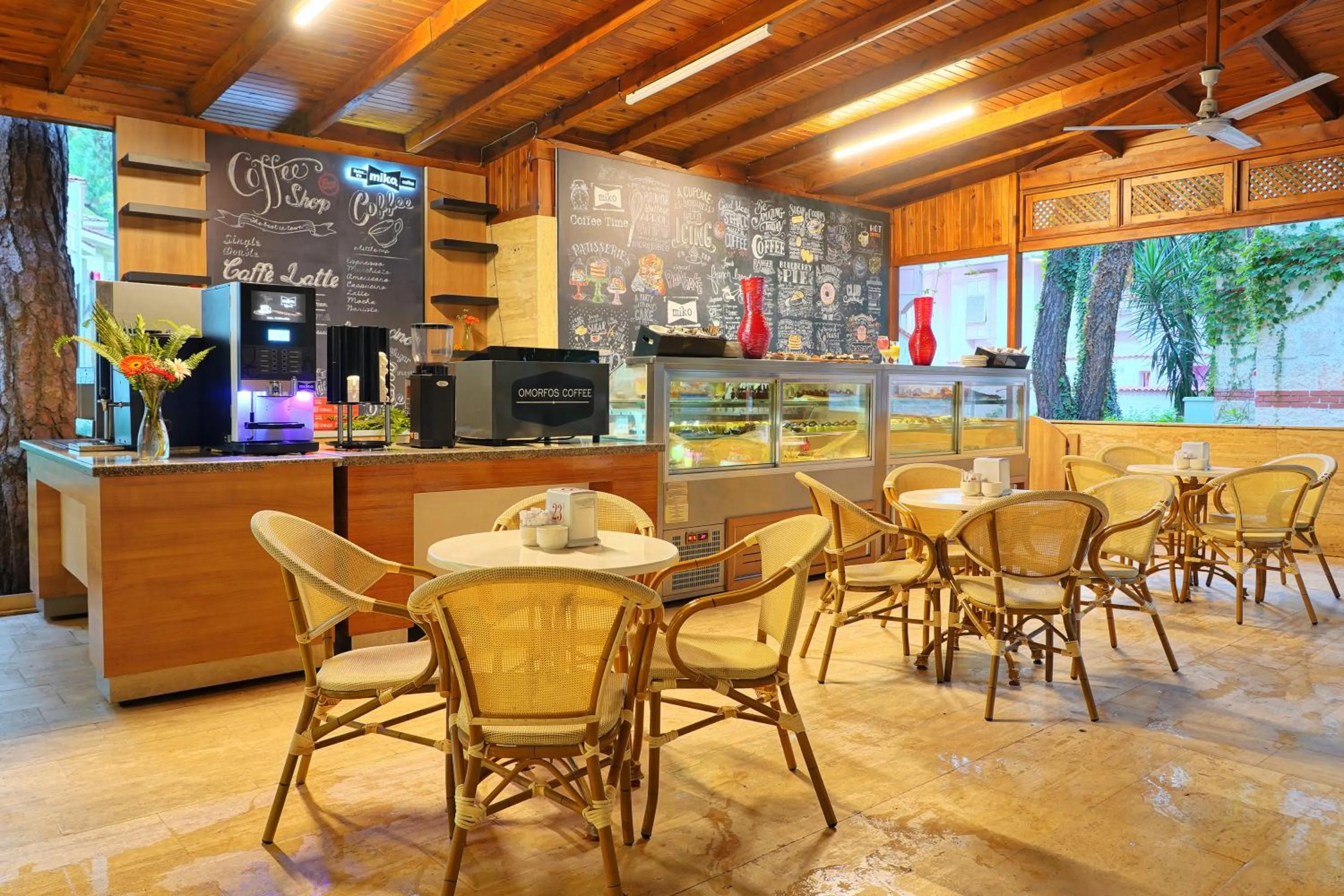 Coffee/tea facilities in Ulusoy Kemer Holiday Club - Kids Concept