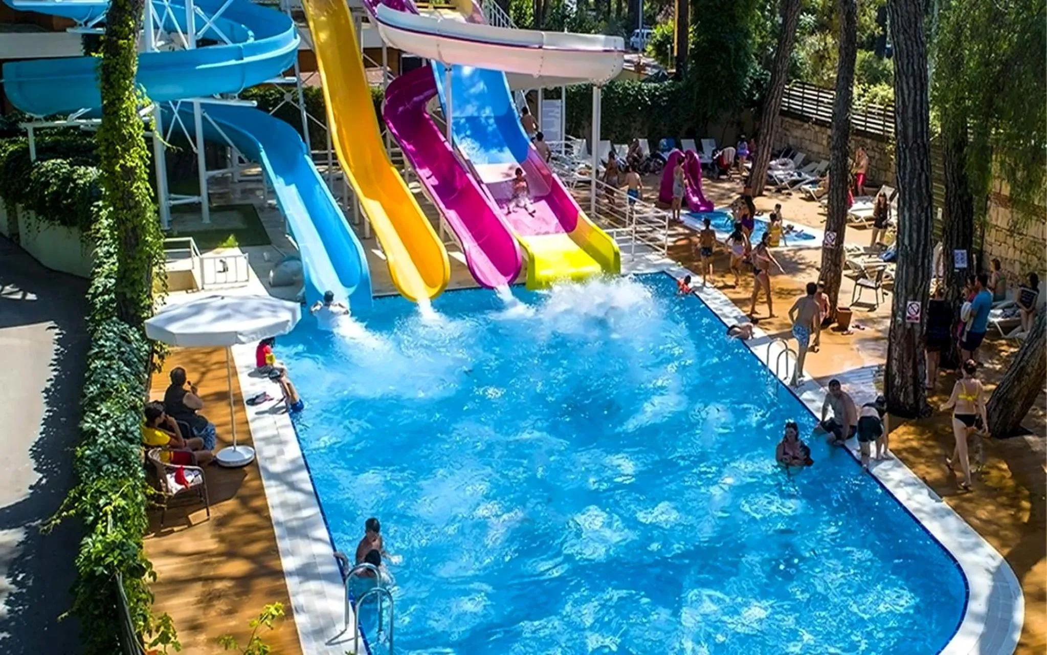Swimming pool in Ulusoy Kemer Holiday Club - Kids Concept