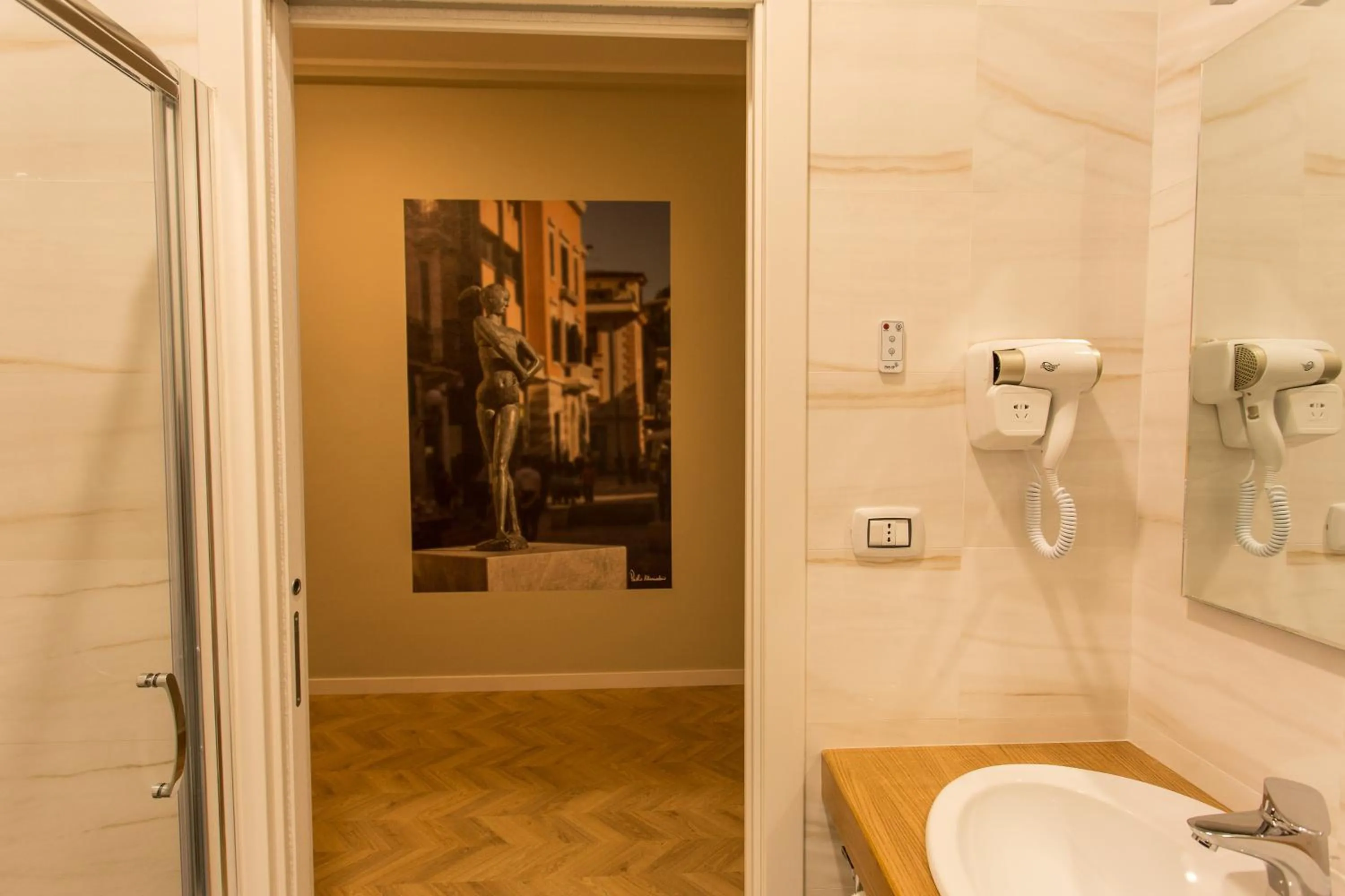 Bathroom in Le Affacciate Bruzie Home Guest House