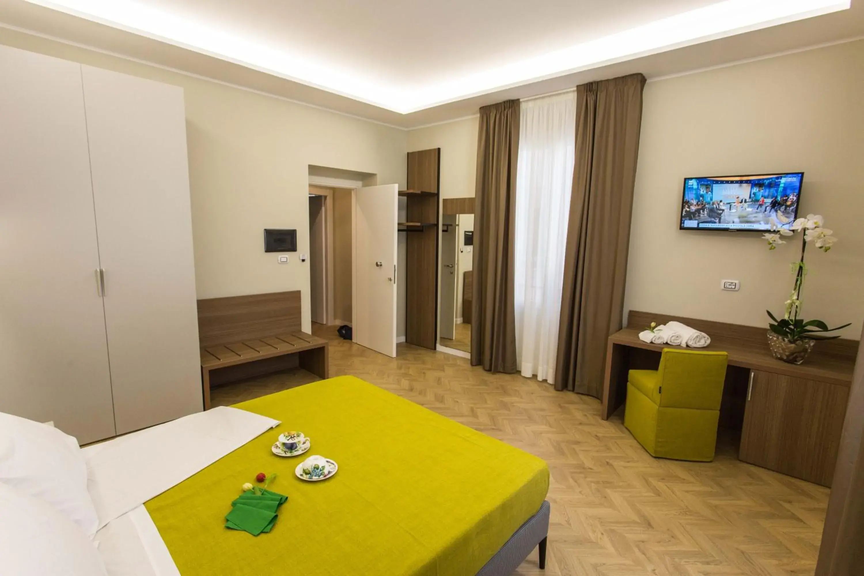 Deluxe Double Room with Balcony - single occupancy in Le Affacciate Bruzie Home Guest House Deluxe Double Room with Balcony - single occupancy in Le Affacciate Bruzie Home Guest House