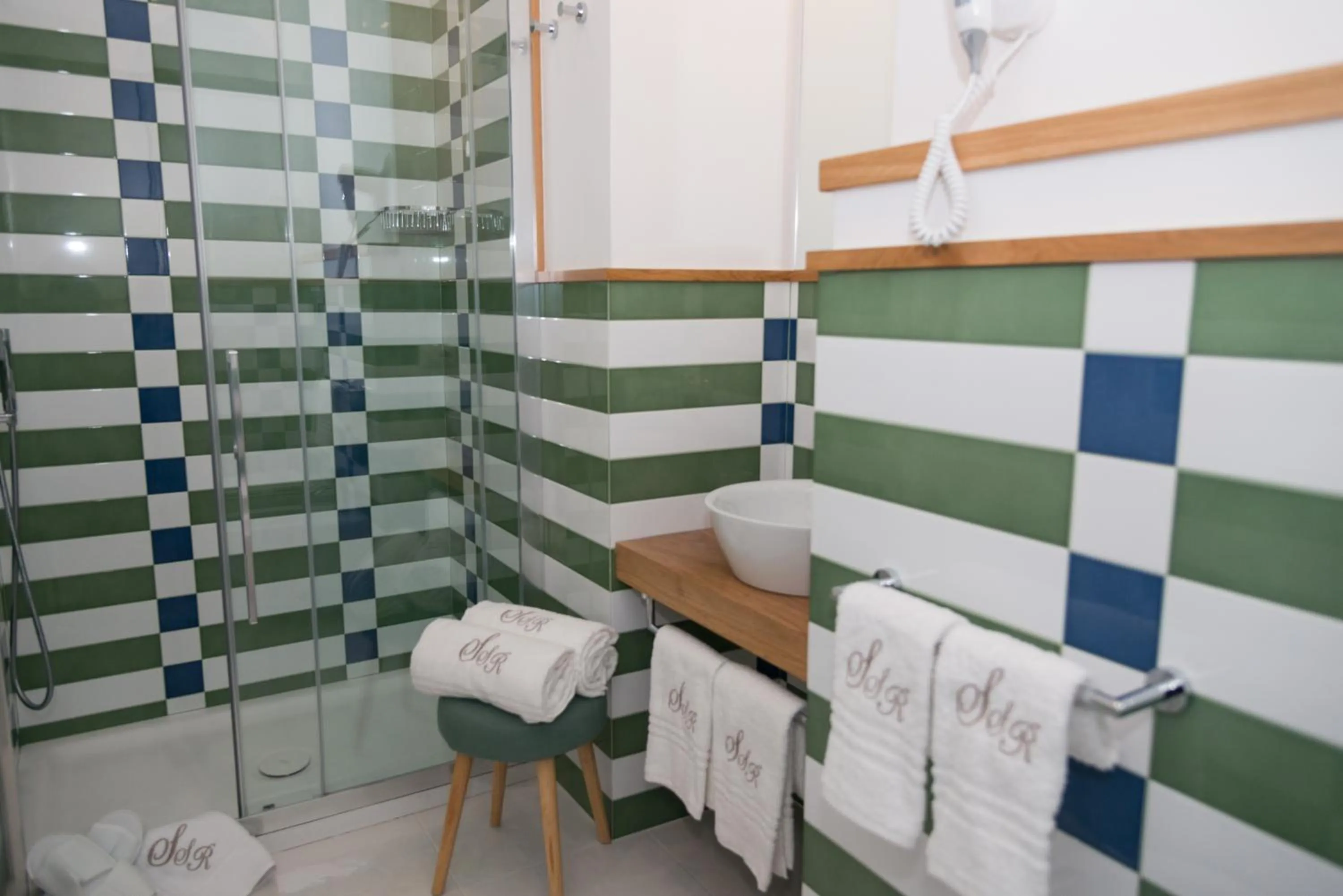 Bathroom in Sorrento Stylish Rooms