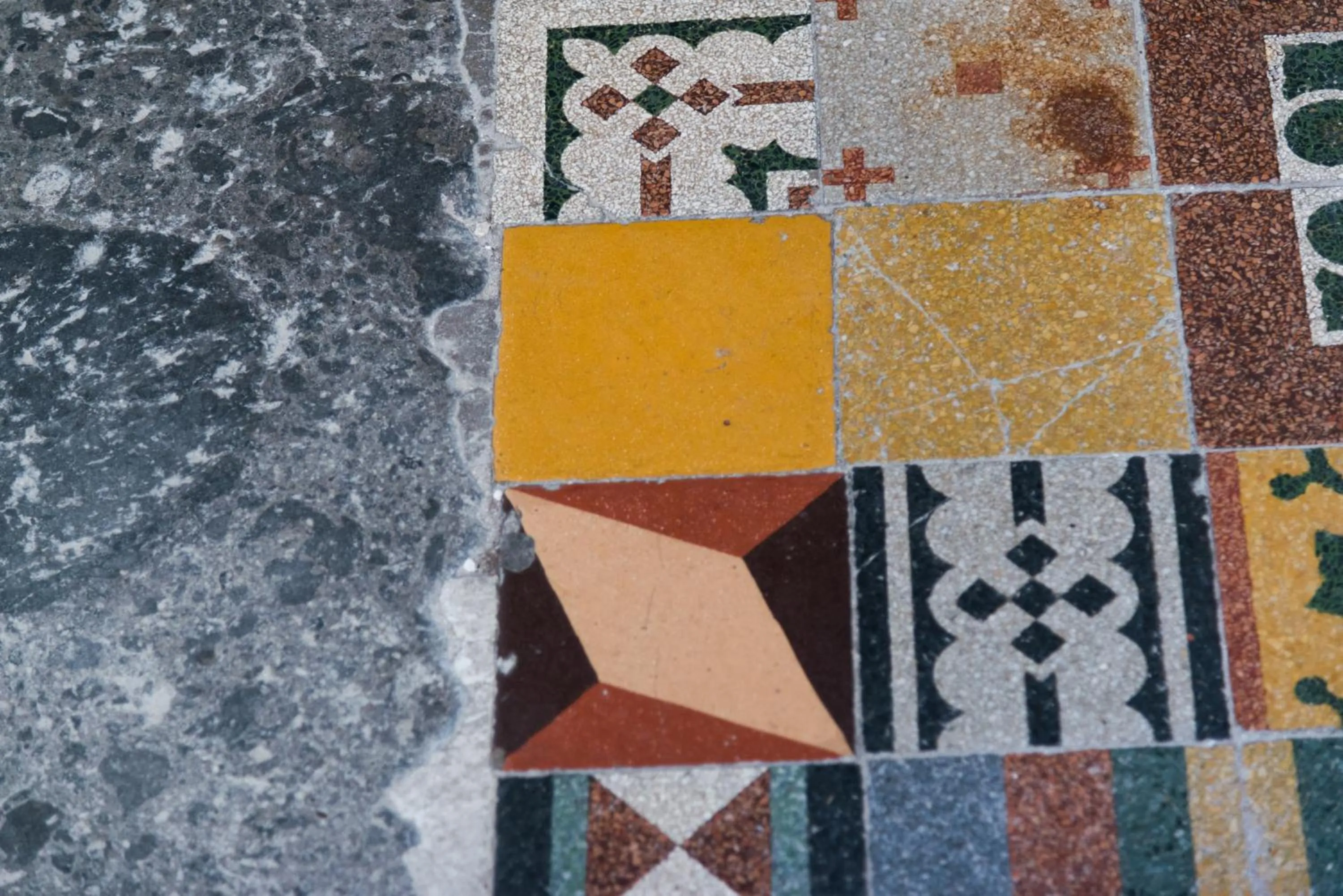 Property building in Sorrento Stylish Rooms