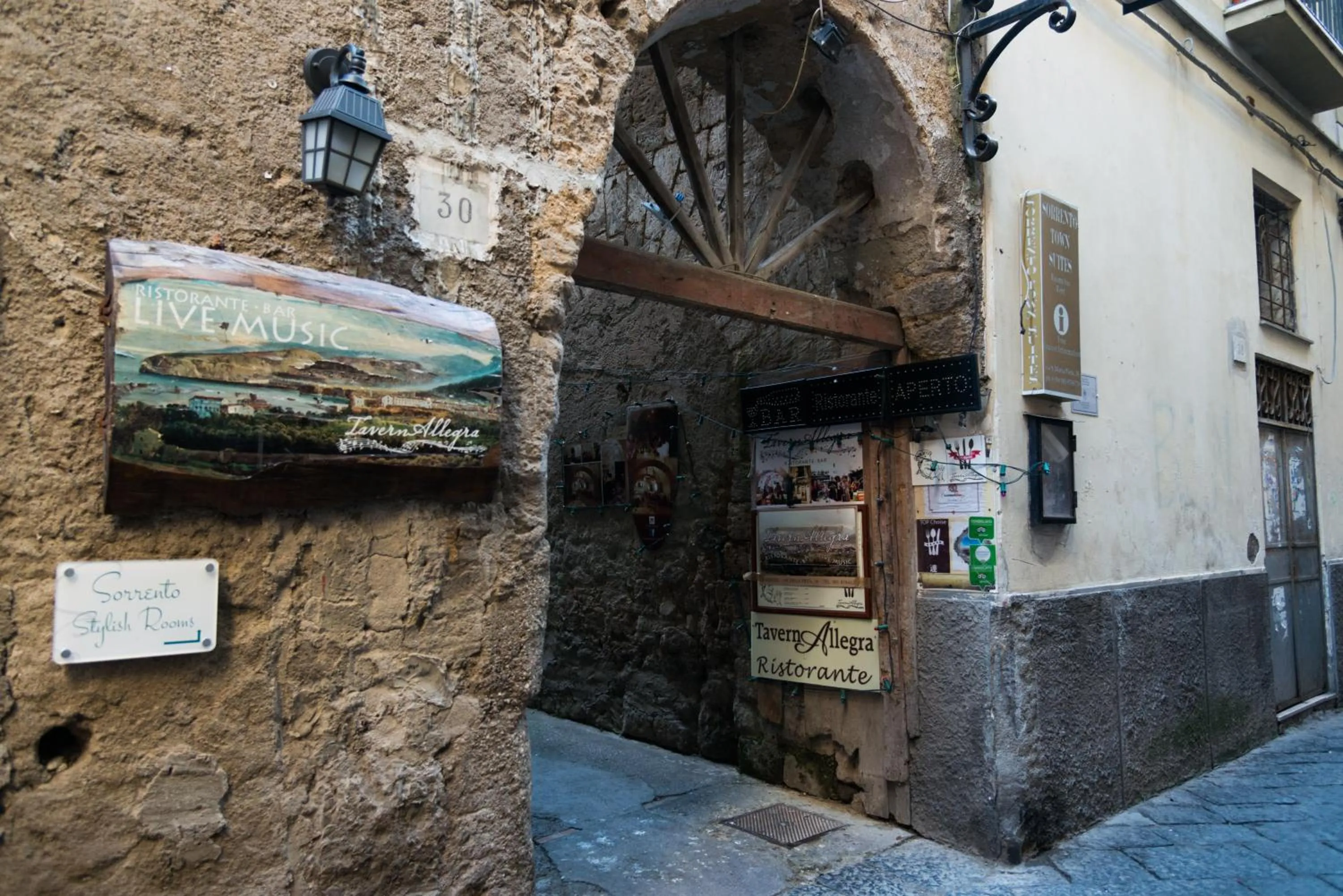 Street view in Sorrento Stylish Rooms