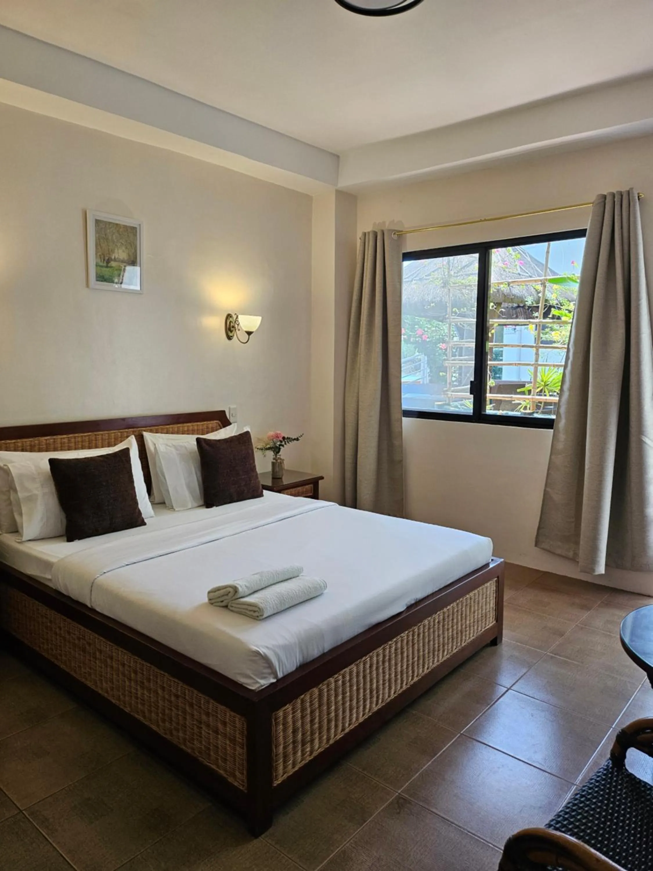 Bed in Marick Beach Resort