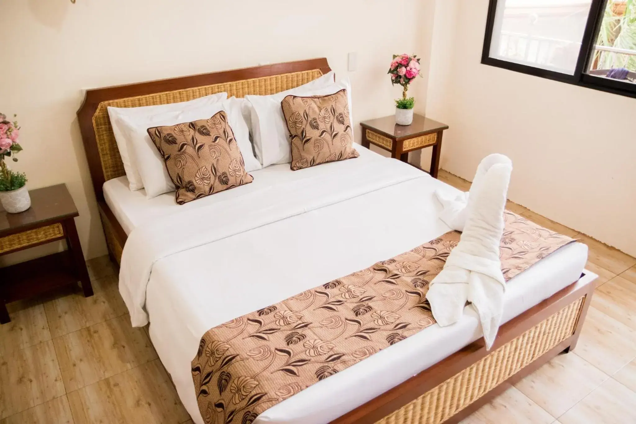 Bed in Marick Beach Resort Bed in Marick Beach Resort