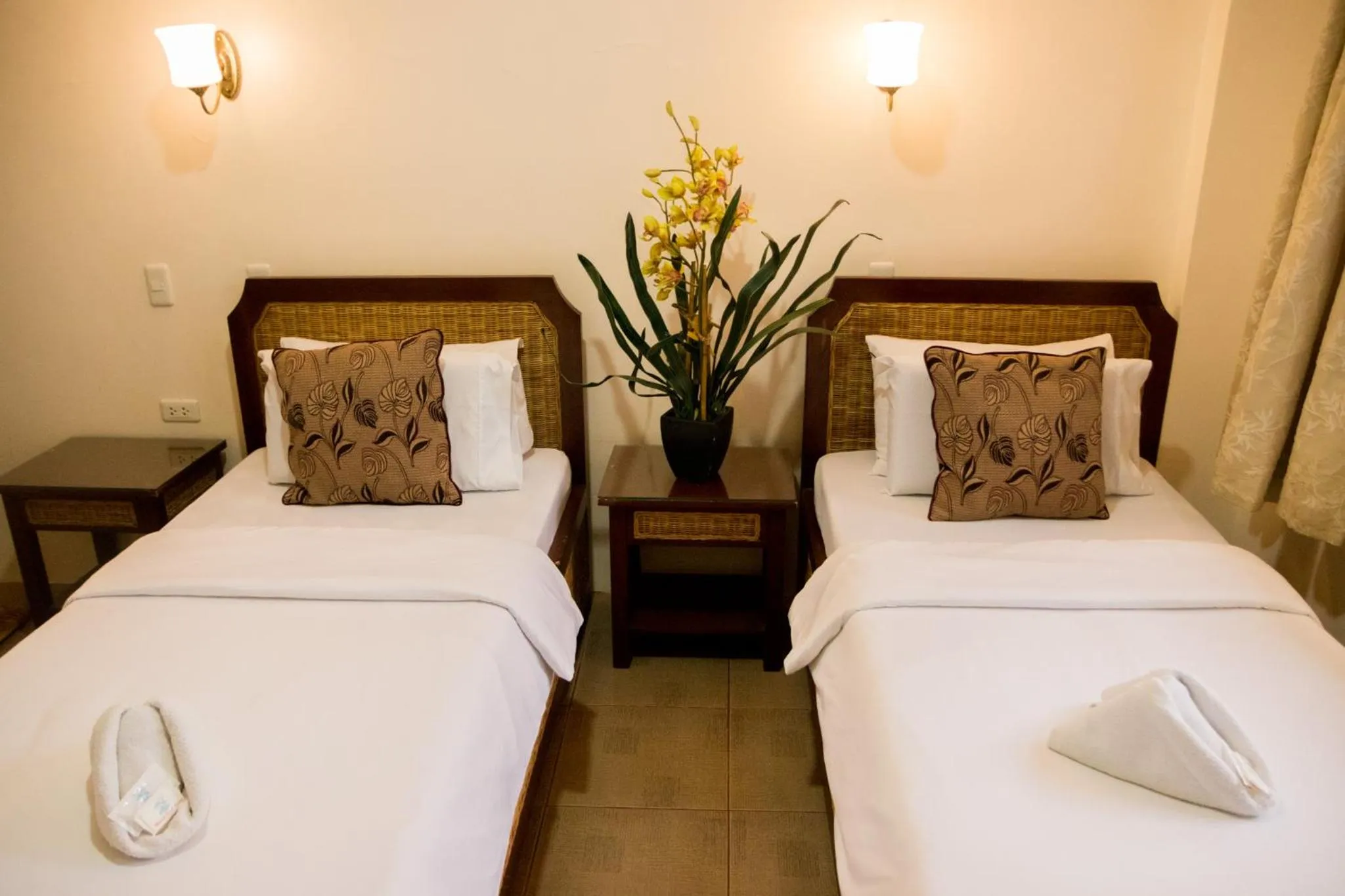 Bed in Marick Beach Resort