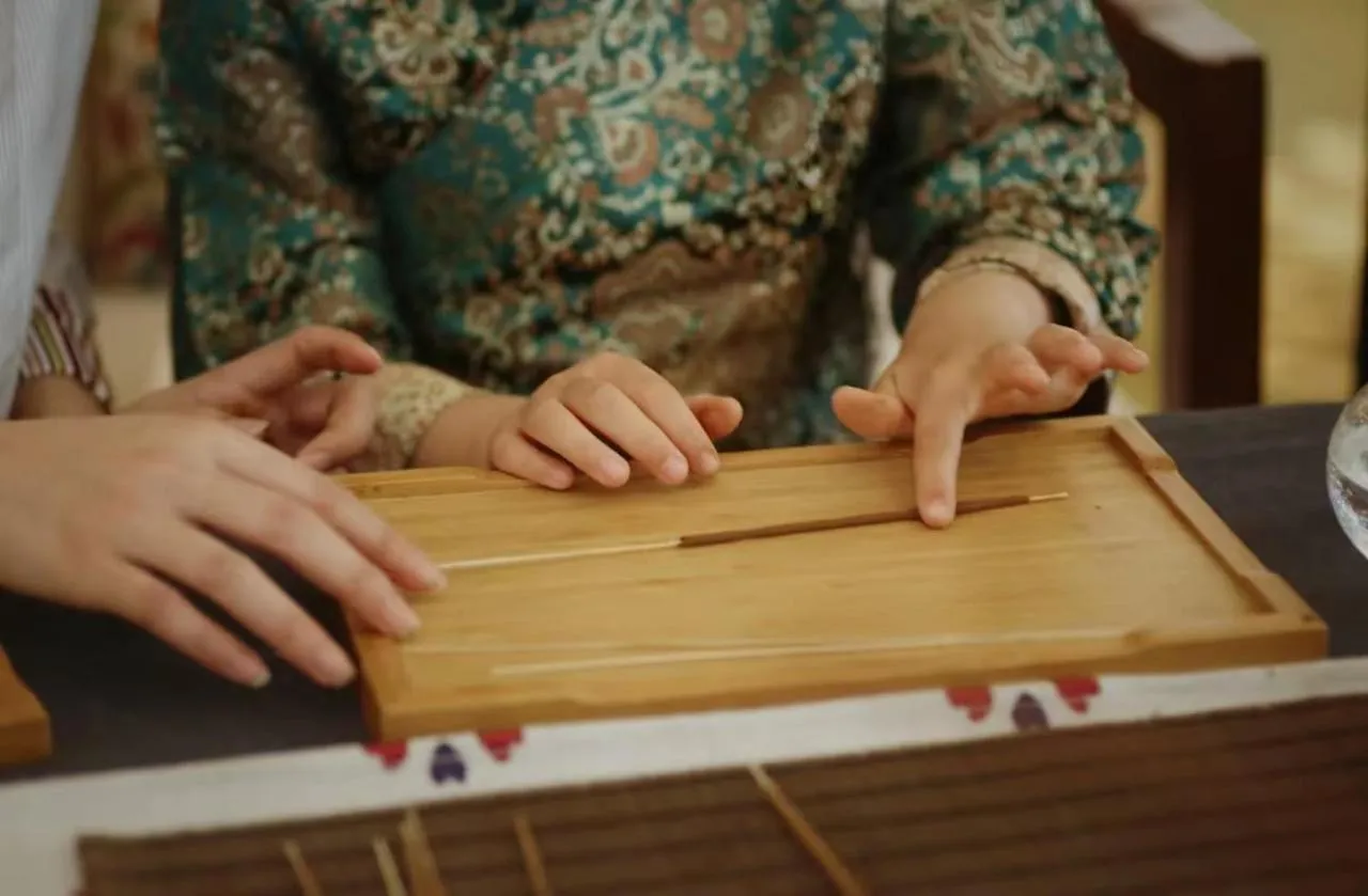 People in Chengdu Tibetan Hotel