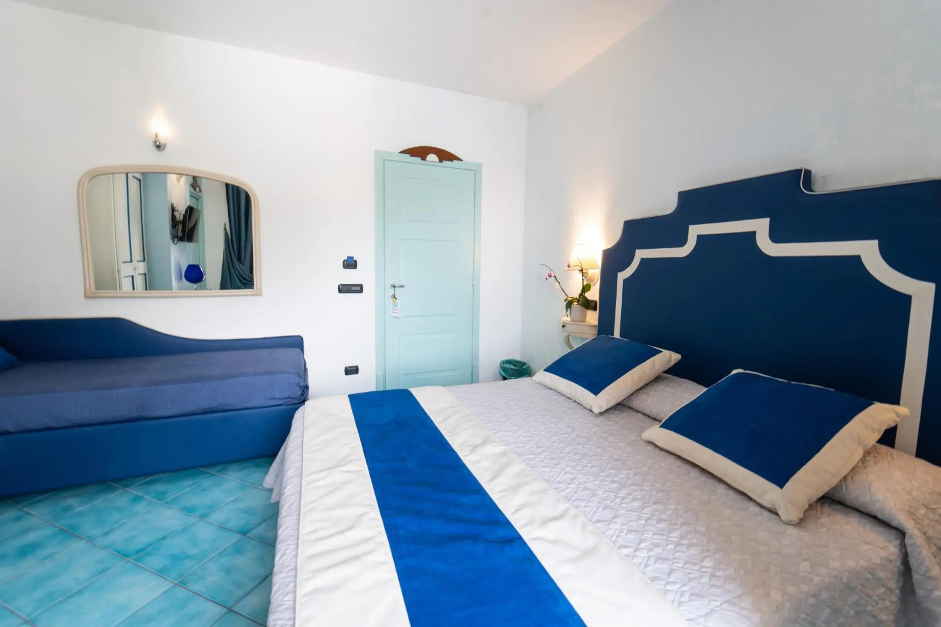 Double or Twin Room with Extra Bed in Palazzo Vingius Double or Twin Room with Extra Bed in Palazzo Vingius