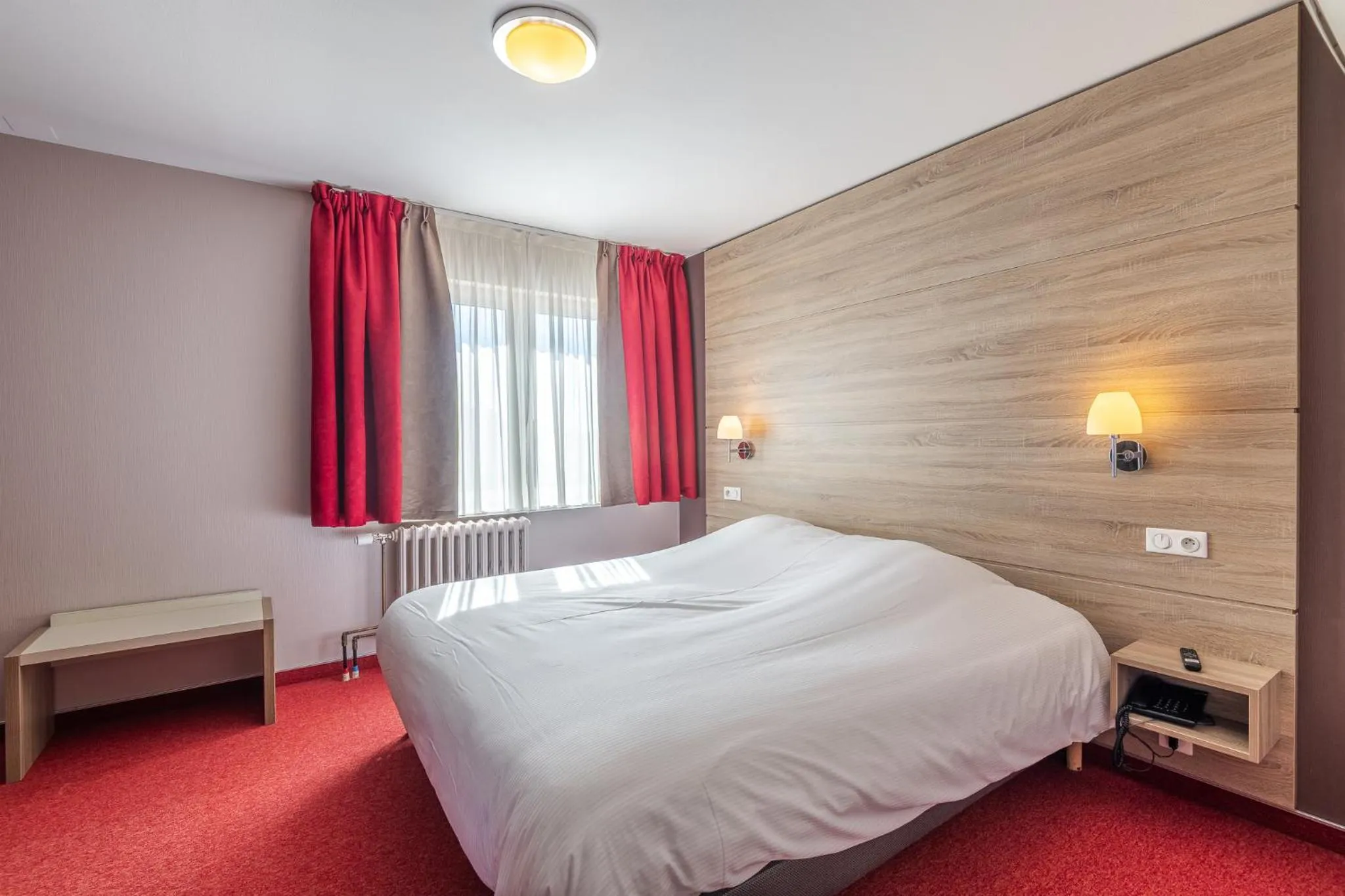 Bed in Hôtel Restaurant Oberlé