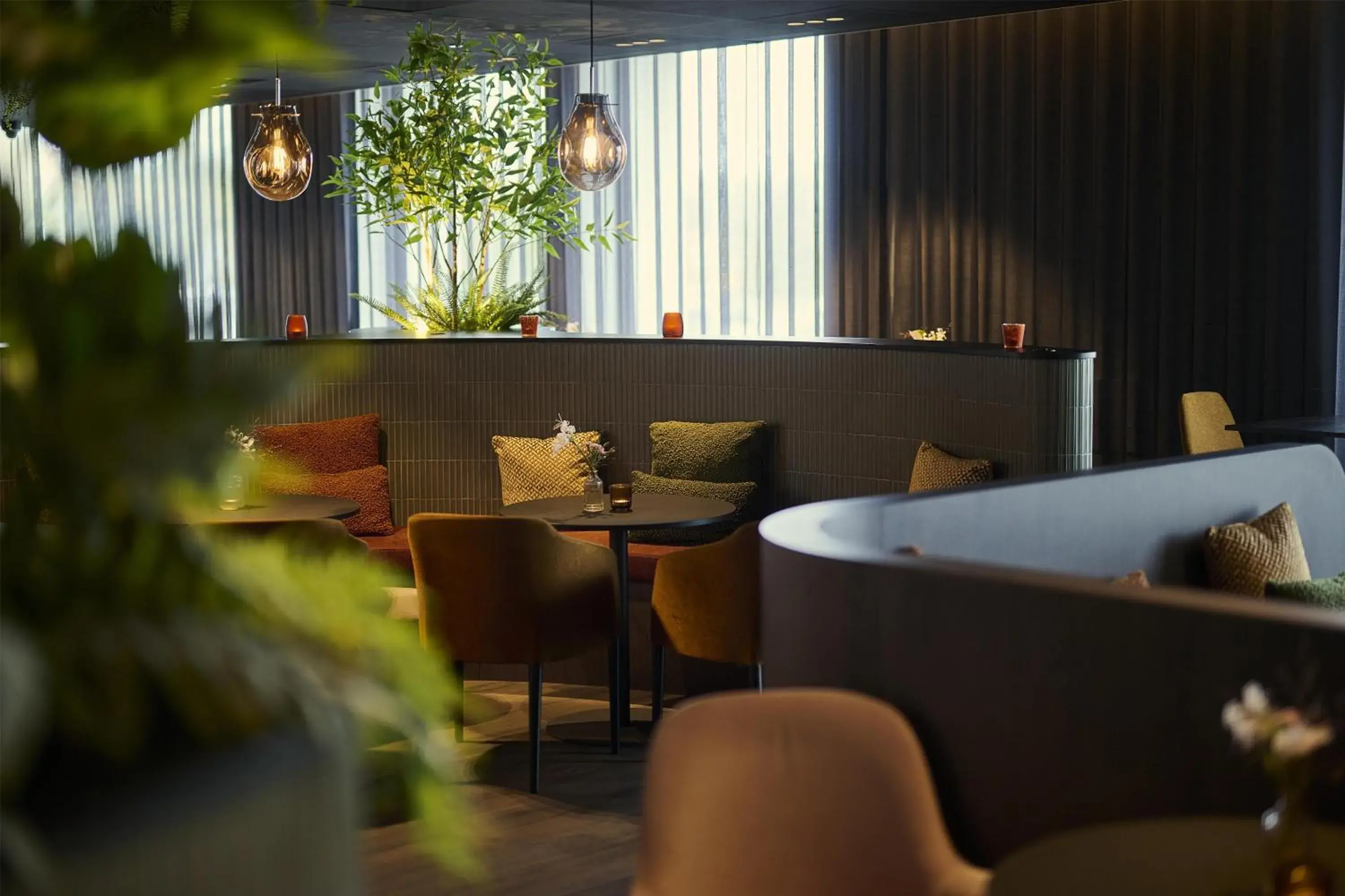 Lounge or bar in Radisson Blu Hotel, Bruges Lounge or bar in Radisson Blu Hotel, Bruges