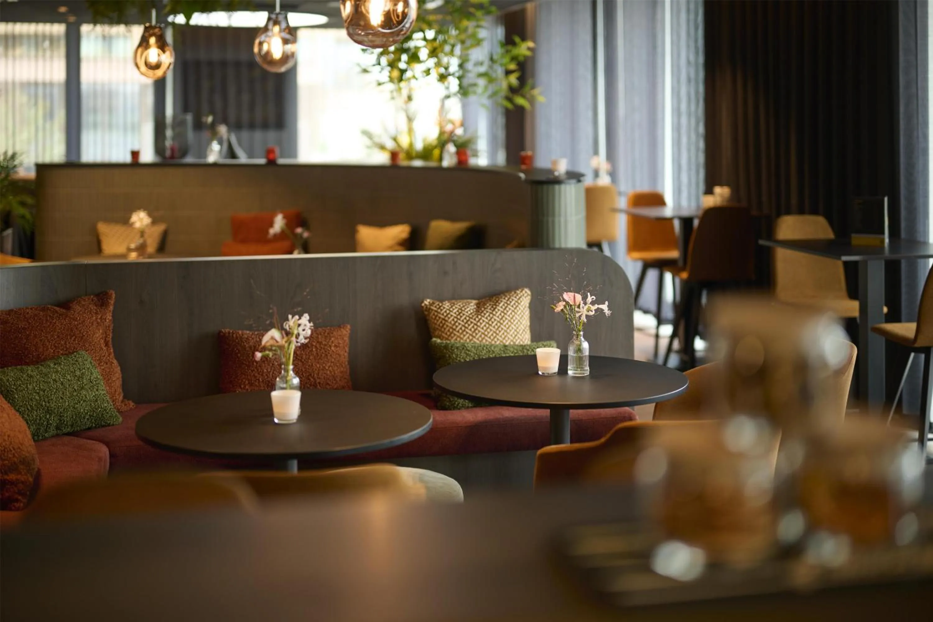 Lounge or bar in Radisson Blu Hotel, Bruges