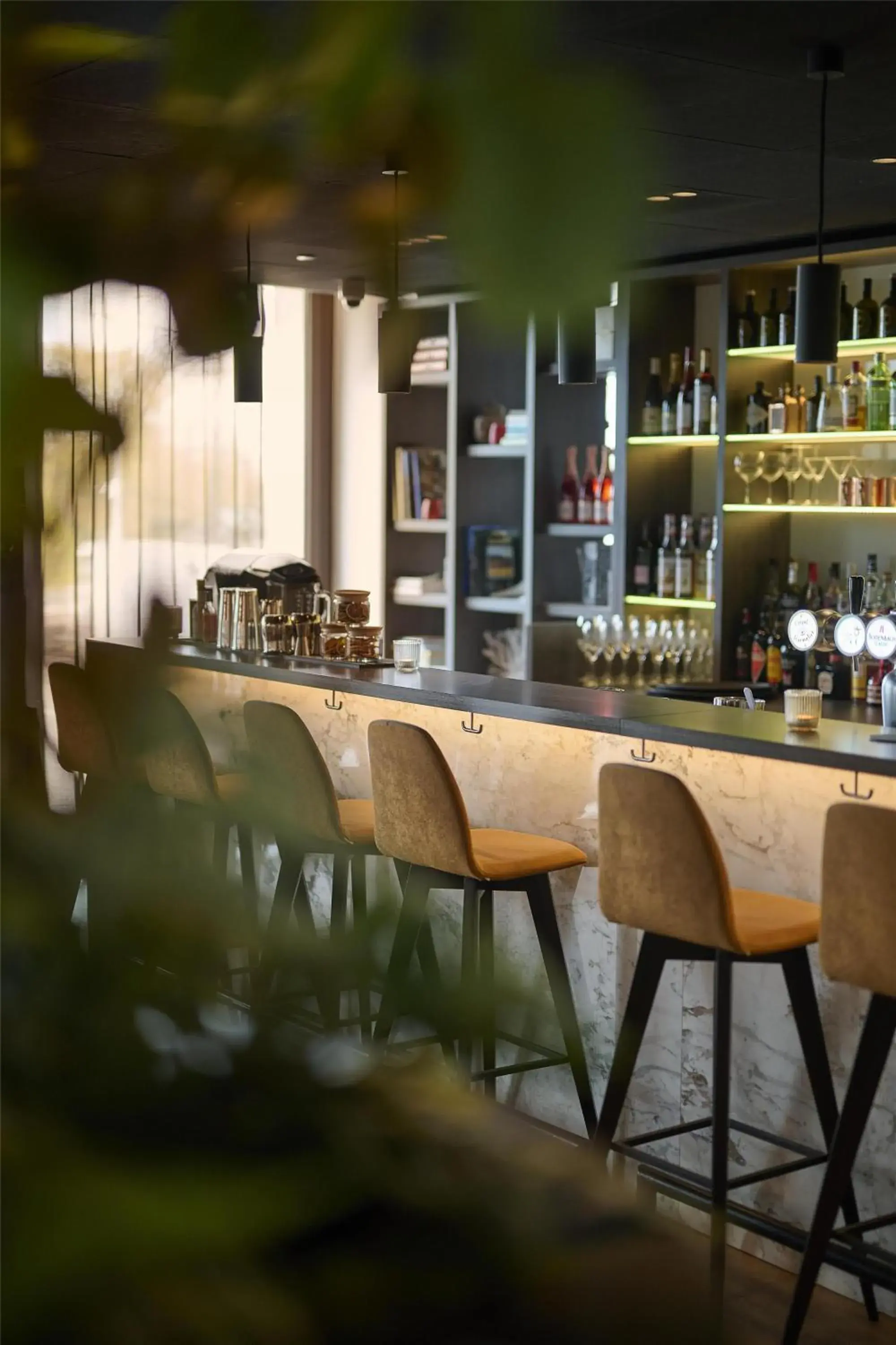 Lounge or bar in Radisson Blu Hotel, Bruges Lounge or bar in Radisson Blu Hotel, Bruges